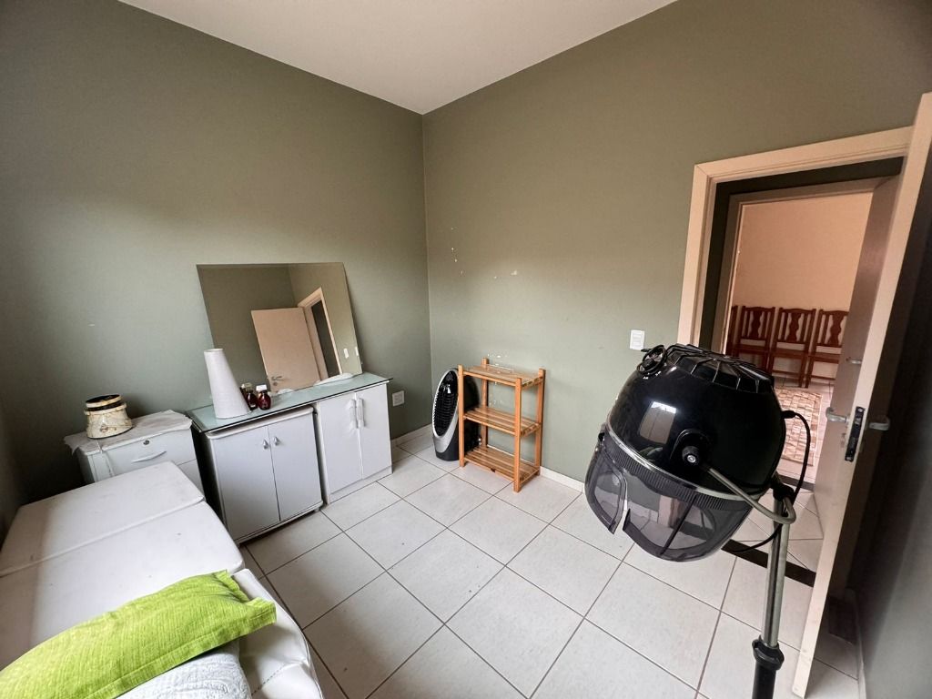 Imagem Casa com 4 Quartos à Venda, 249 m² em Tijuca - Contagem Imagem Casa com 4 Quartos à Venda, 249 m² em Tijuca - Contagem