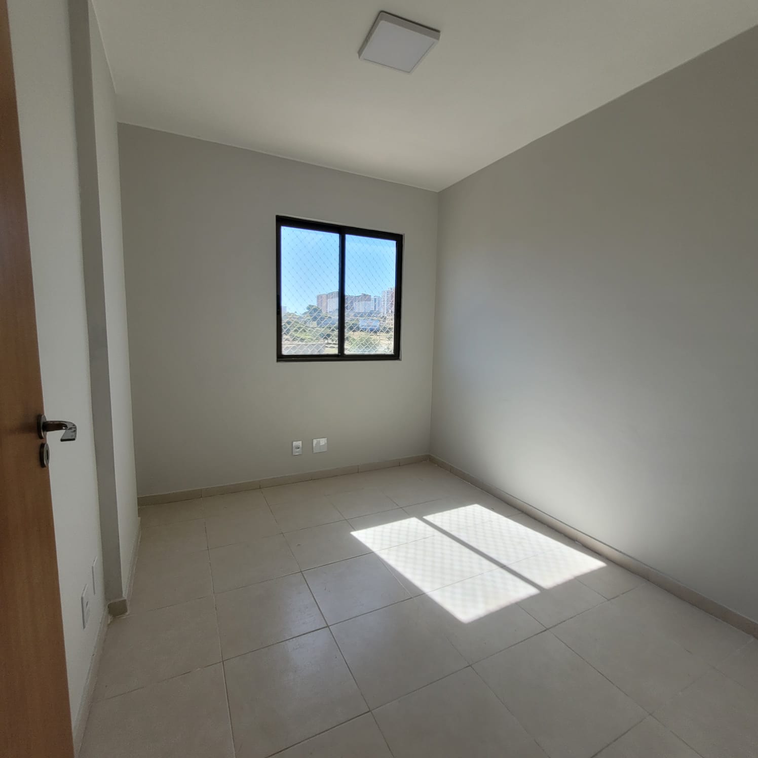 Imagem Apartamento com 2 Quartos à Venda, 61 m²em Samambaia Sul (Samambaia) - Brasília
