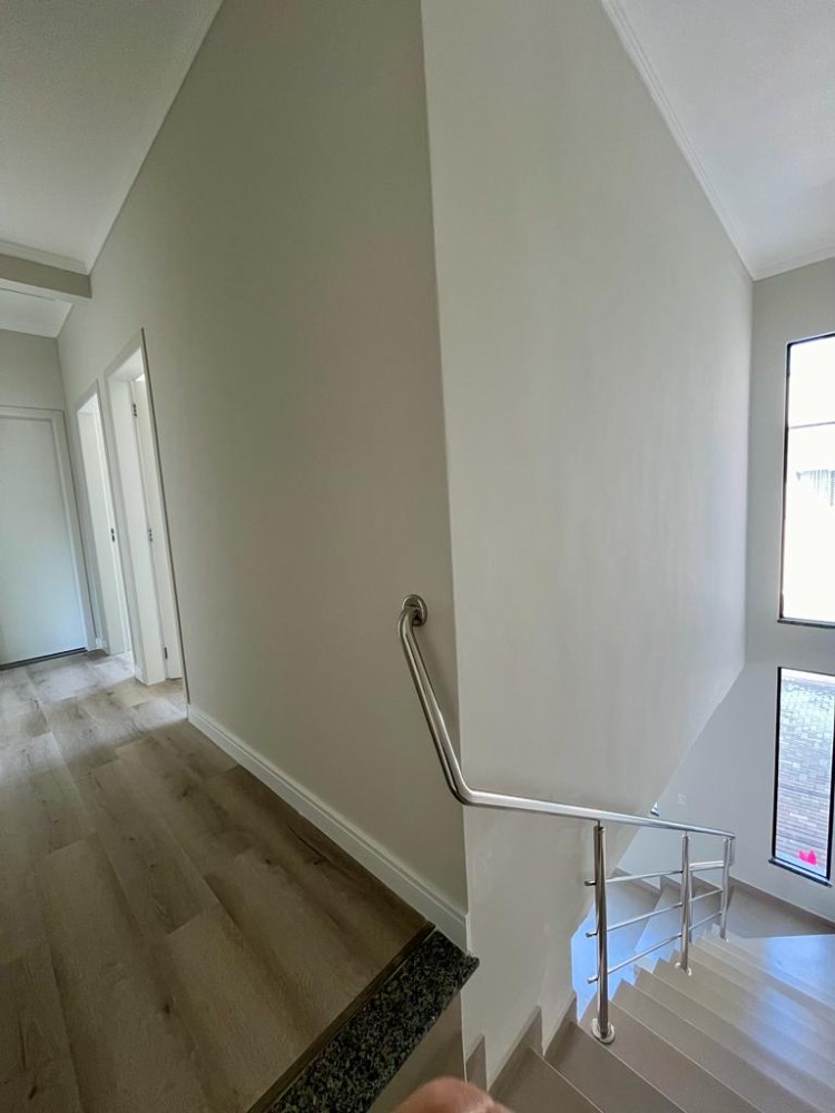 Imagem Sobrado com 3 Quartos à Venda, 116 m²em Bom Retiro - Joinville