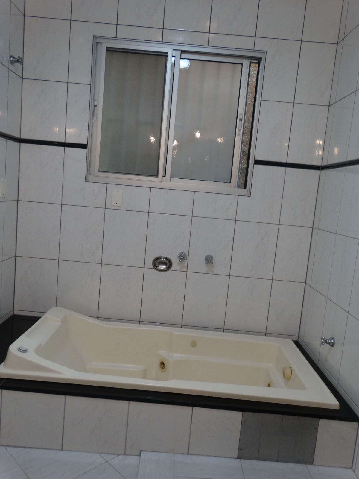 Imagem Chácara com 4 Quartos à Venda, 320 m²em Caxambu - Jundiaí