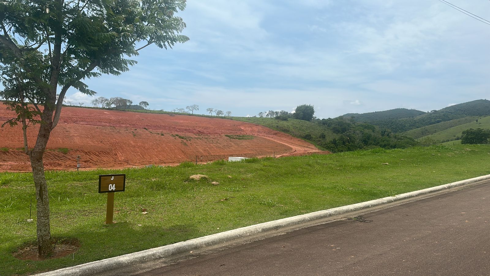 Imagem Terreno em Condomínio à Venda, 1 m²em RESERVA FAZENDA SÃO FRANCISCO - Jambeiro