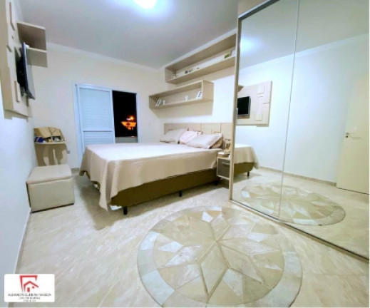 Imagem Casa com 3 Quartos à Venda, 400 m² em Centro - Votorantim