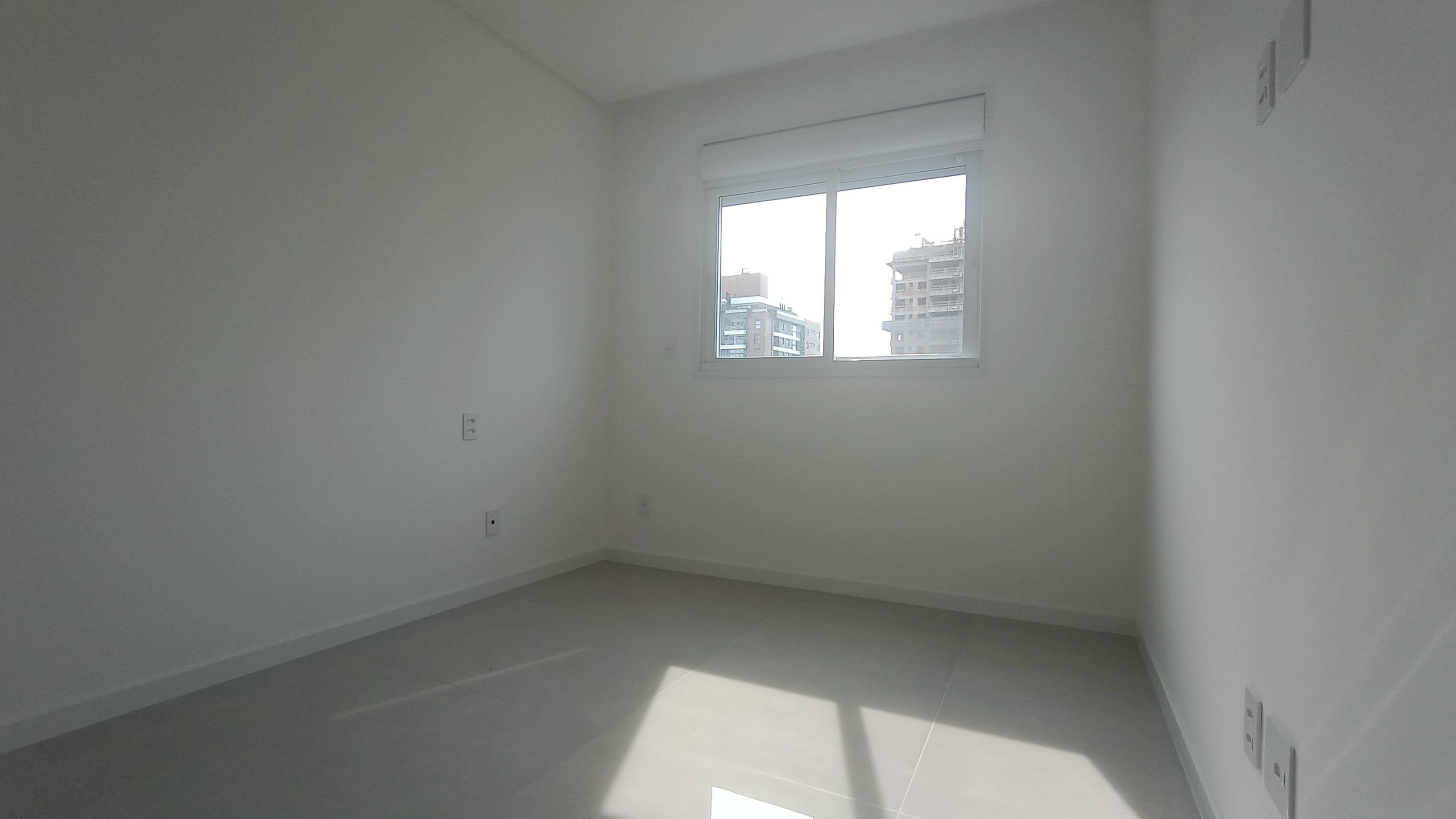 Imagem Apartamento com 3 Quartos à Venda, 113 m²em Canto - Florianópolis Imagem Apartamento com 3 Quartos à Venda, 113 m²em Canto - Florianópolis