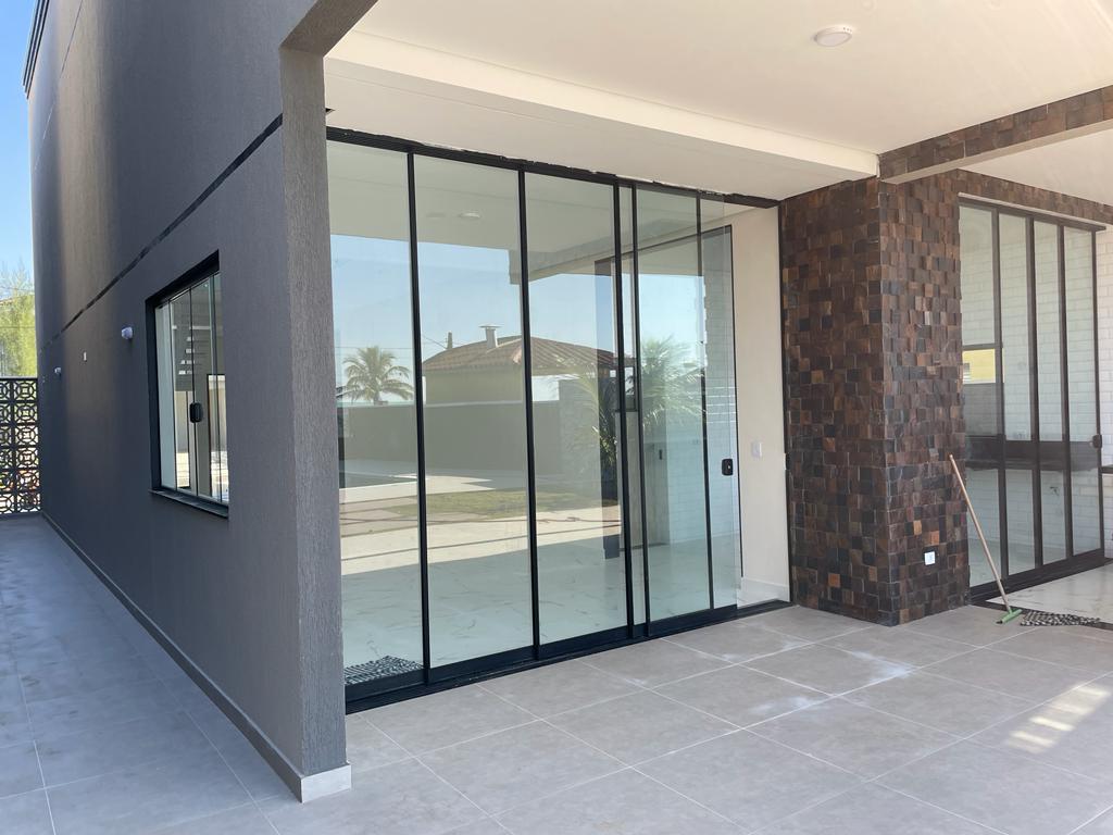 Imagem Casa de Condomínio com 4 Quartos à Venda, 250 m²em Condominio Belize - Itanhaém