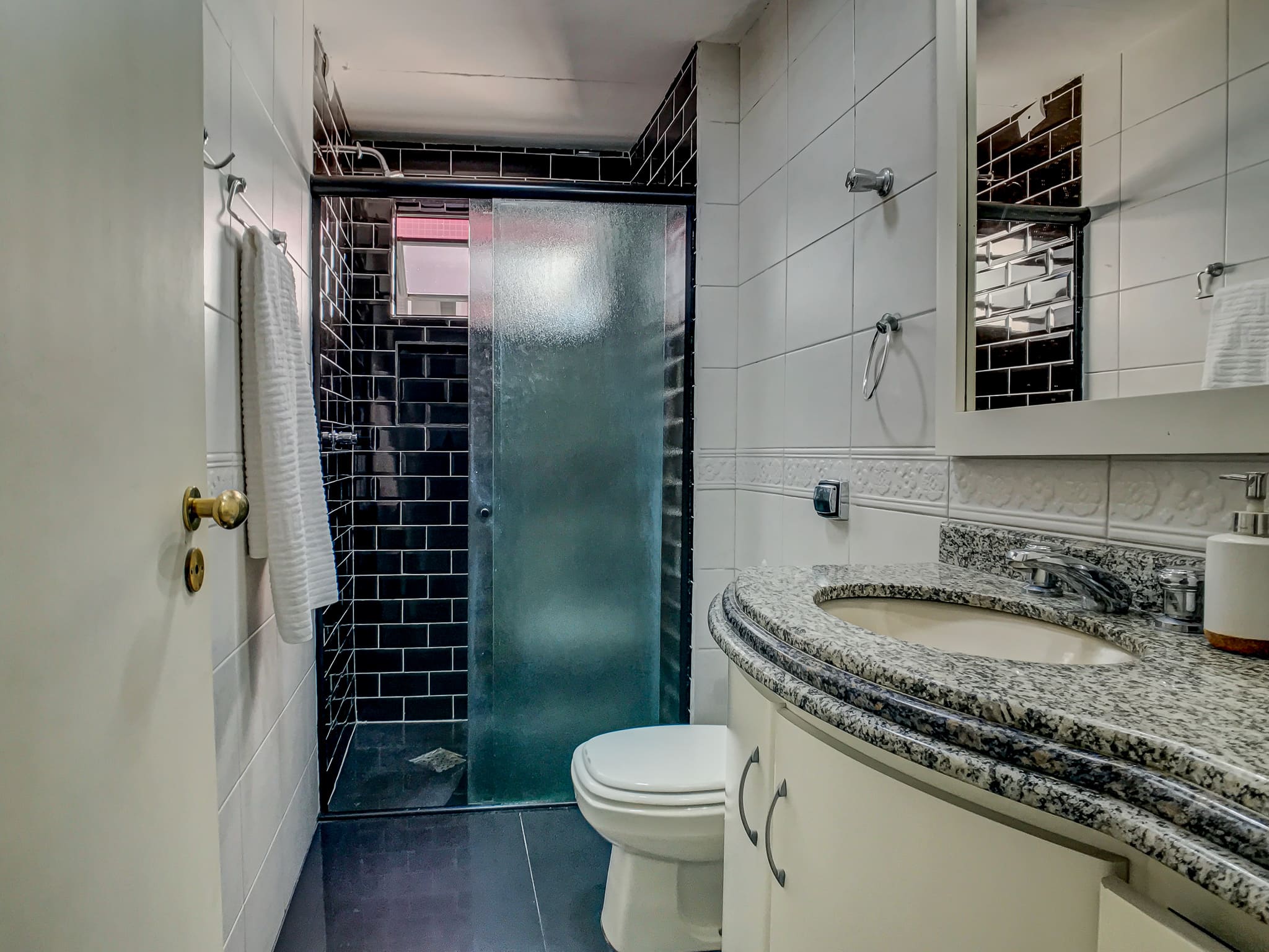 Imagem Apartamento com 3 Quartos à Venda, 148 m²em Centro - Criciúma