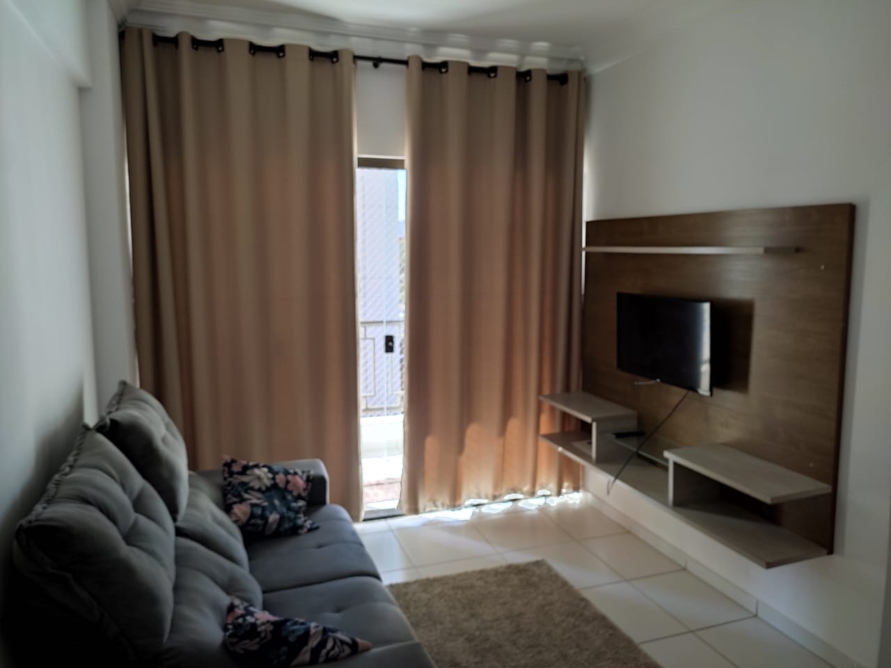 Imagem Apartamento com 2 Quartos para Alugar, 65 m²em Setor Bueno - Goiânia Imagem Apartamento com 2 Quartos para Alugar, 65 m²em Setor Bueno - Goiânia