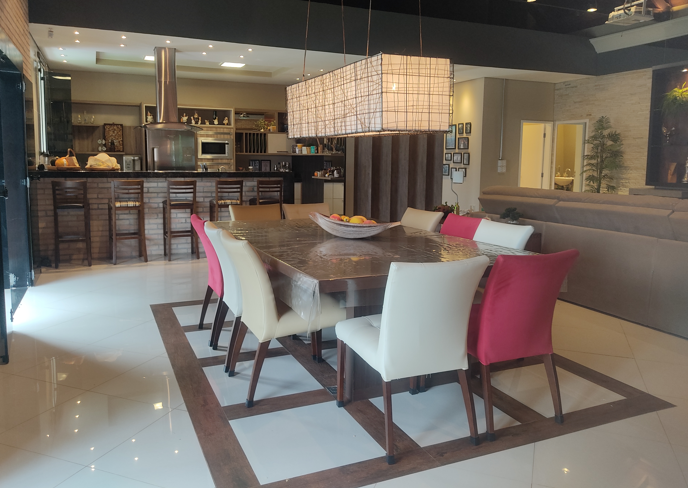 Imagem Casa com 2 Quartos à Venda, 348 m²em Jardim Santa Genebra - Campinas