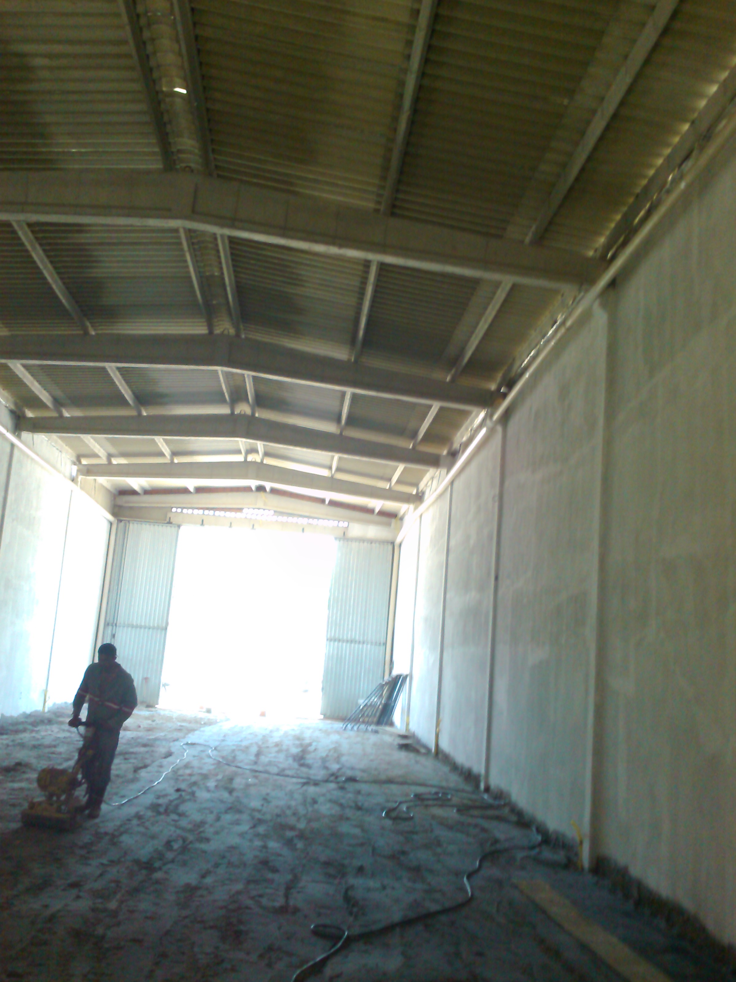Imagem Galpão para Alugar, 335 m²em Barro Duro - Maceió