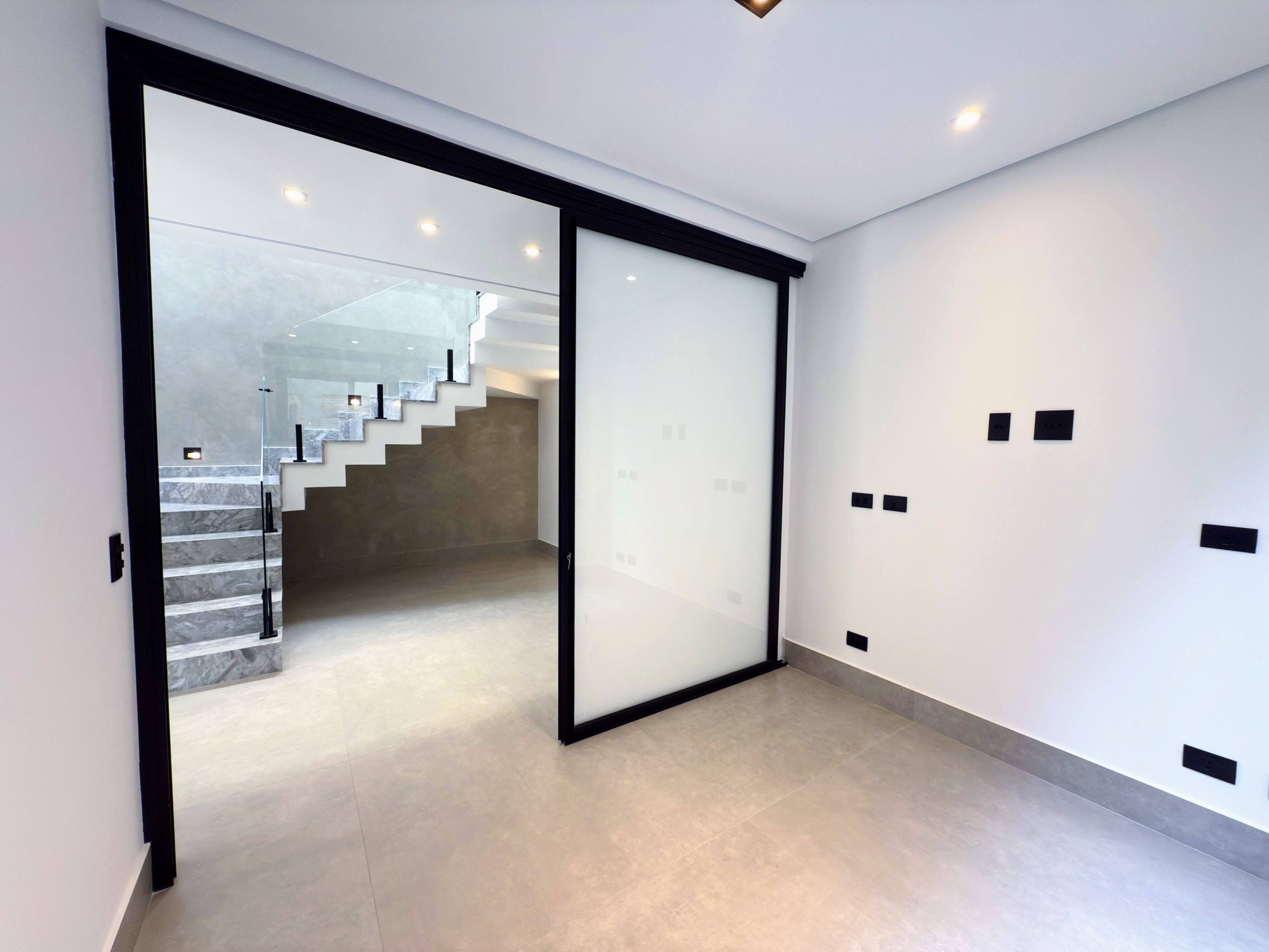 Imagem Casa de Condomínio com 4 Quartos à Venda, 345 m² em Alphaville - Santana de Parnaíba
