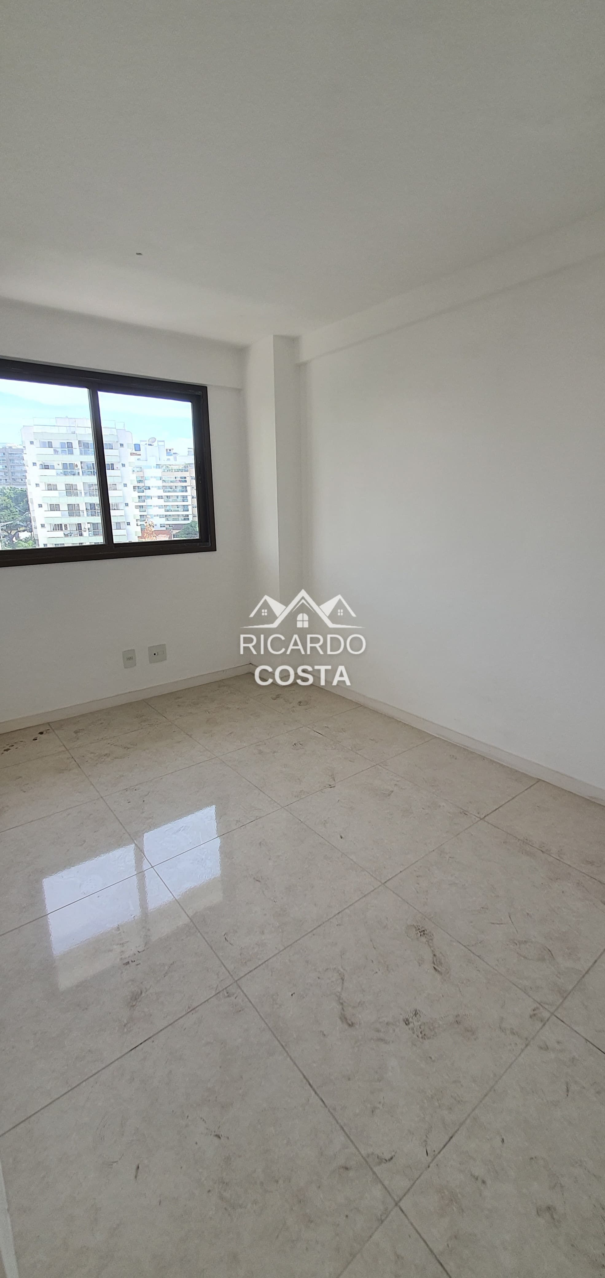 Imagem Apartamento com 3 Quartos para Alugar, 84 m² em Anil - Rio de Janeiro Imagem Apartamento com 3 Quartos para Alugar, 84 m² em Anil - Rio de Janeiro