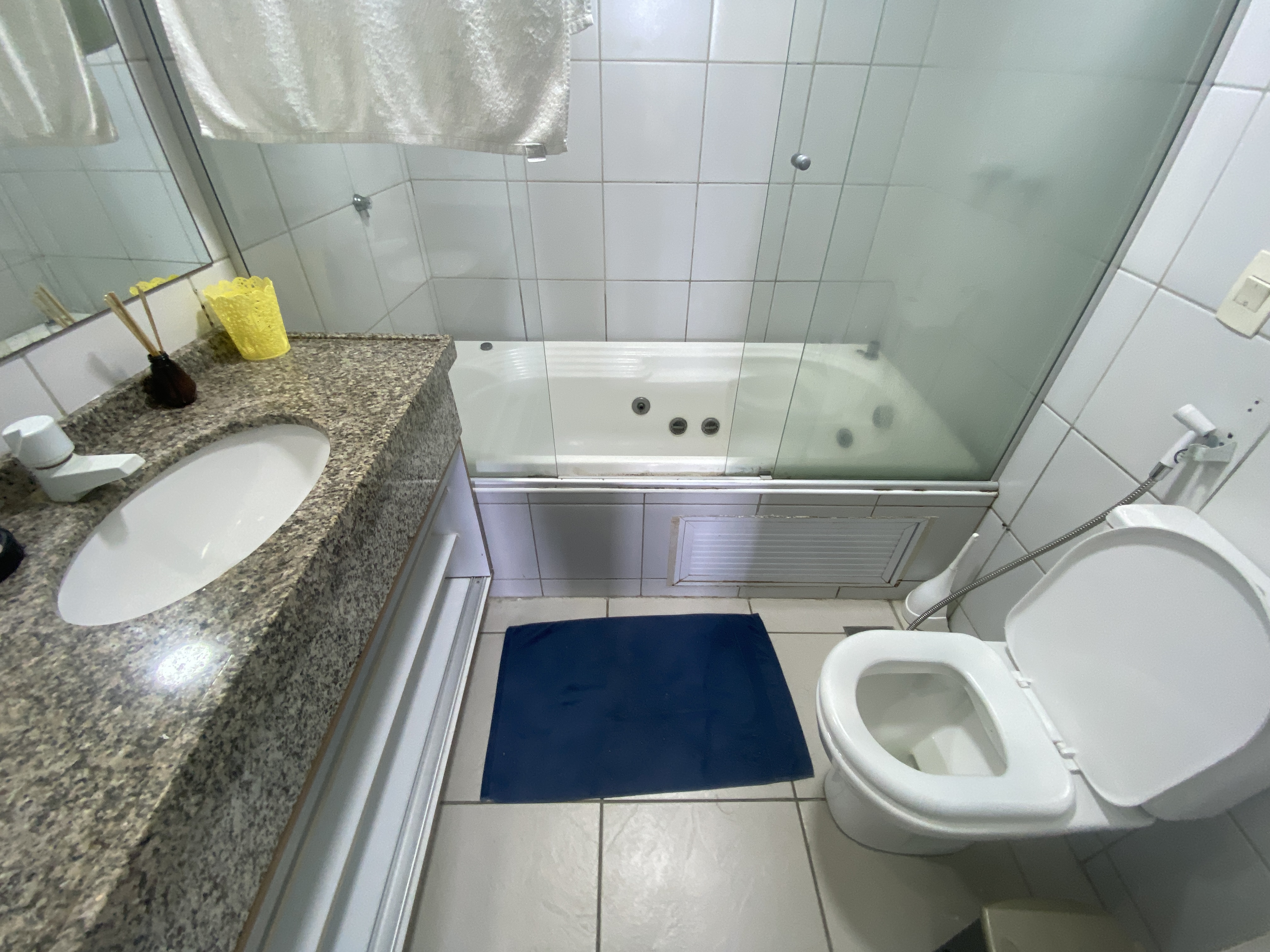 Imagem Apartamento com 2 Quartos à Venda, 69 m² em Meireles - Fortaleza