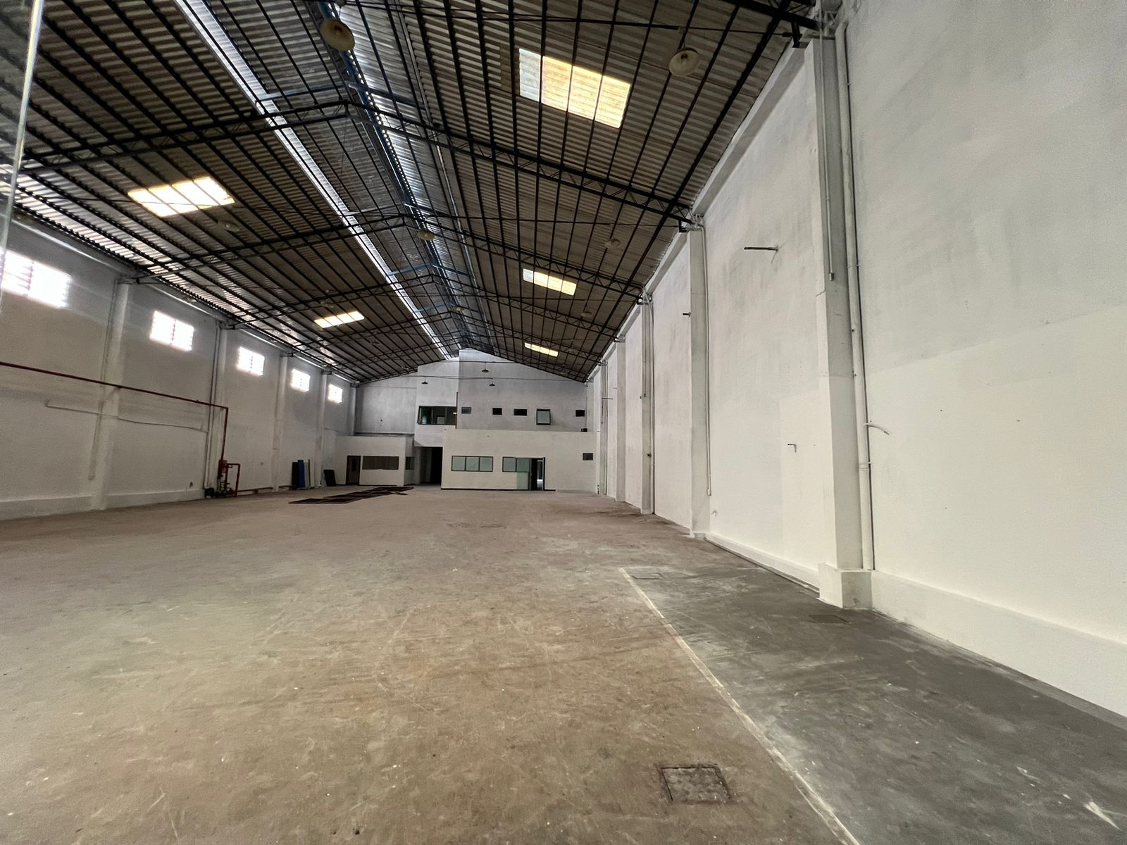 Imagem Ponto Comercial para Alugar, 2 m²em Pedreira - Belém Imagem Ponto Comercial para Alugar, 2 m²em Pedreira - Belém