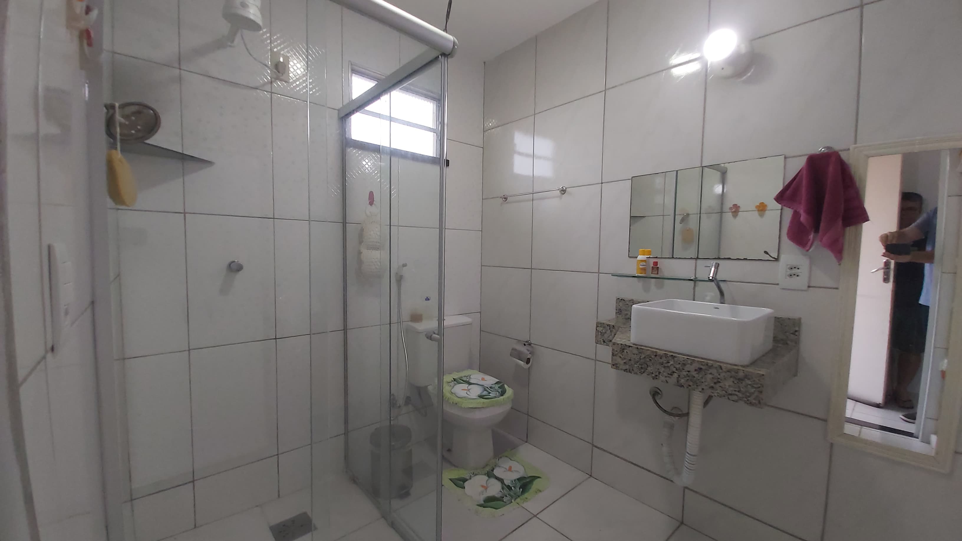Imagem Casa com 3 Quartos à Venda, 180 m² em Cidade dos Funcionários - Fortaleza Imagem Casa com 3 Quartos à Venda, 180 m² em Cidade dos Funcionários - Fortaleza