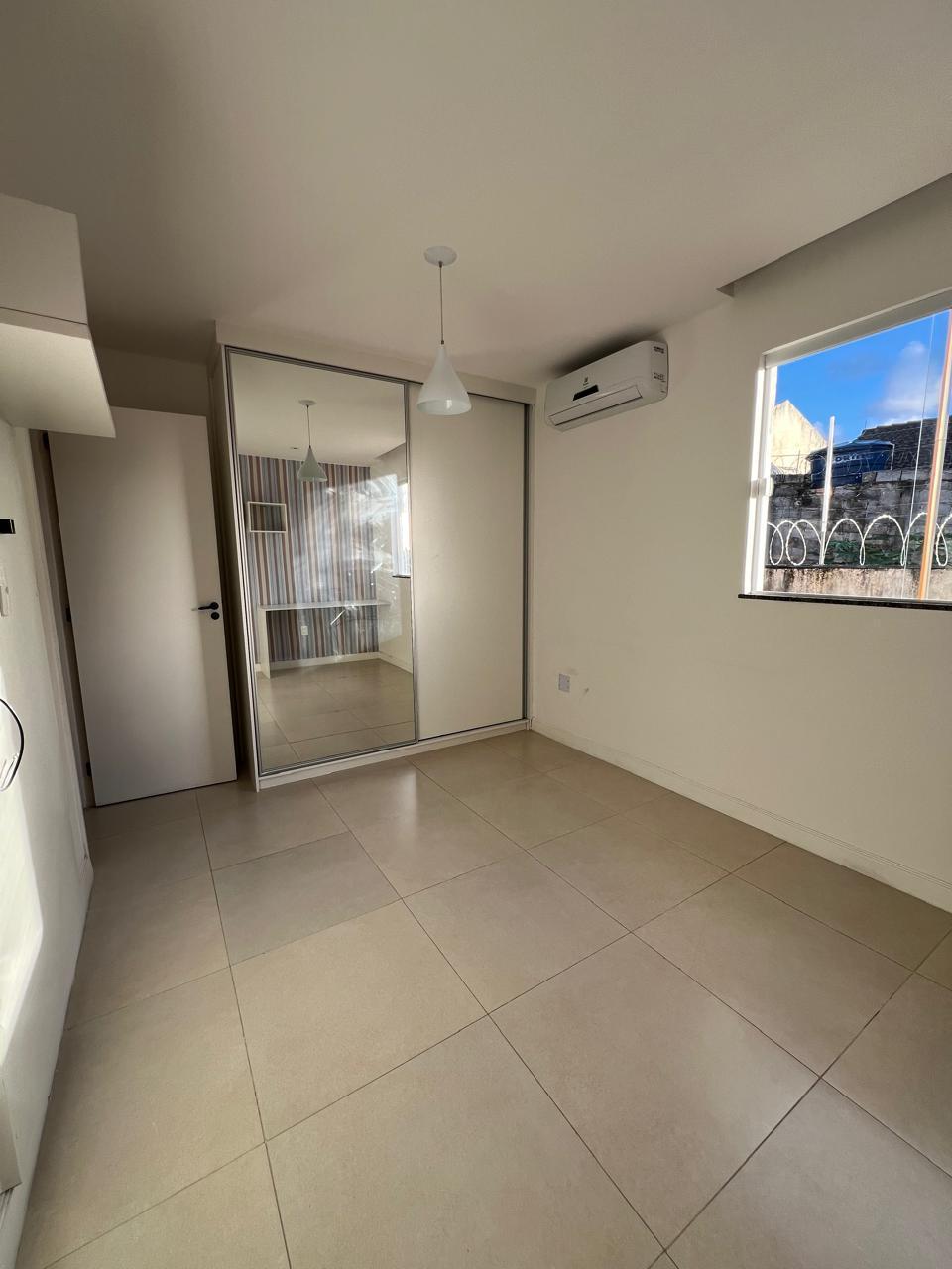Imagem Casa com 3 Quartos para Alugar, 99 m²em Busca Vida (Abrantes) - Camaçari Imagem Casa com 3 Quartos para Alugar, 99 m²em Busca Vida (Abrantes) - Camaçari