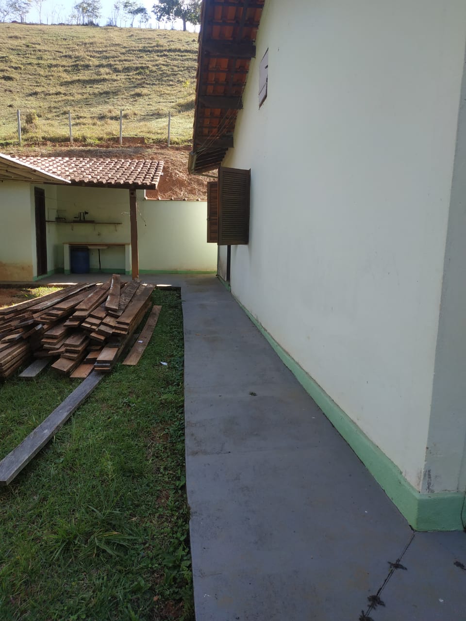 Imagem Imóvel com 4 Quartos à Venda, 200 m²em Canaã - Jambeiro Imagem Imóvel com 4 Quartos à Venda, 200 m²em Canaã - Jambeiro
