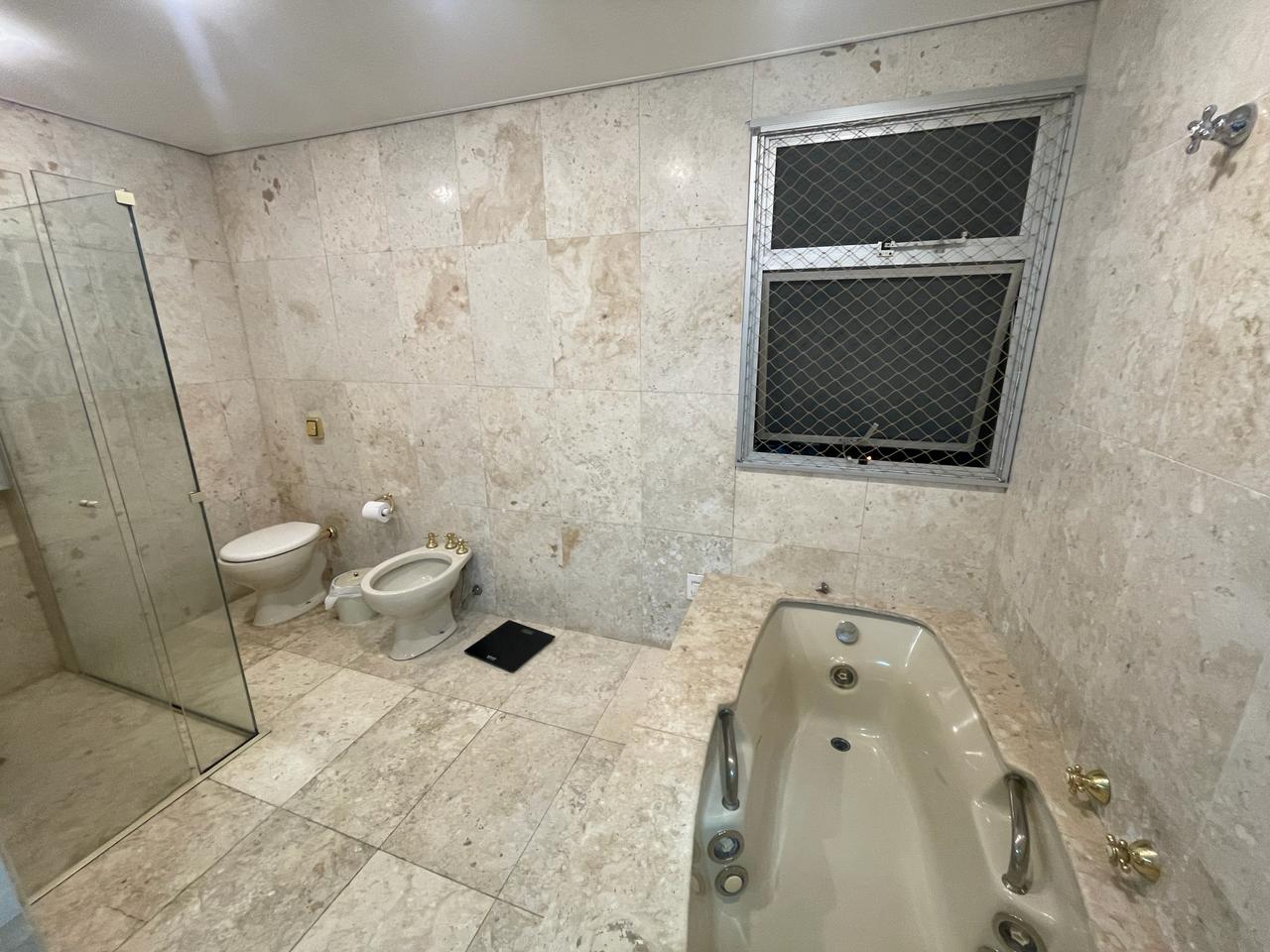 Imagem Apartamento com 4 Quartos à Venda, 224 m²em Centro - Florianópolis Imagem Apartamento com 4 Quartos à Venda, 224 m²em Centro - Florianópolis