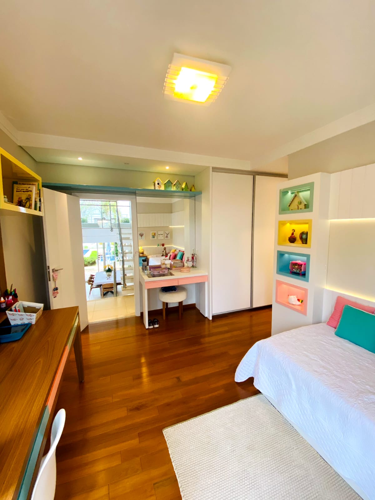 Imagem Casa de Condomínio com 3 Quartos à Venda, 370 m²em Medeiros - Jundiaí
