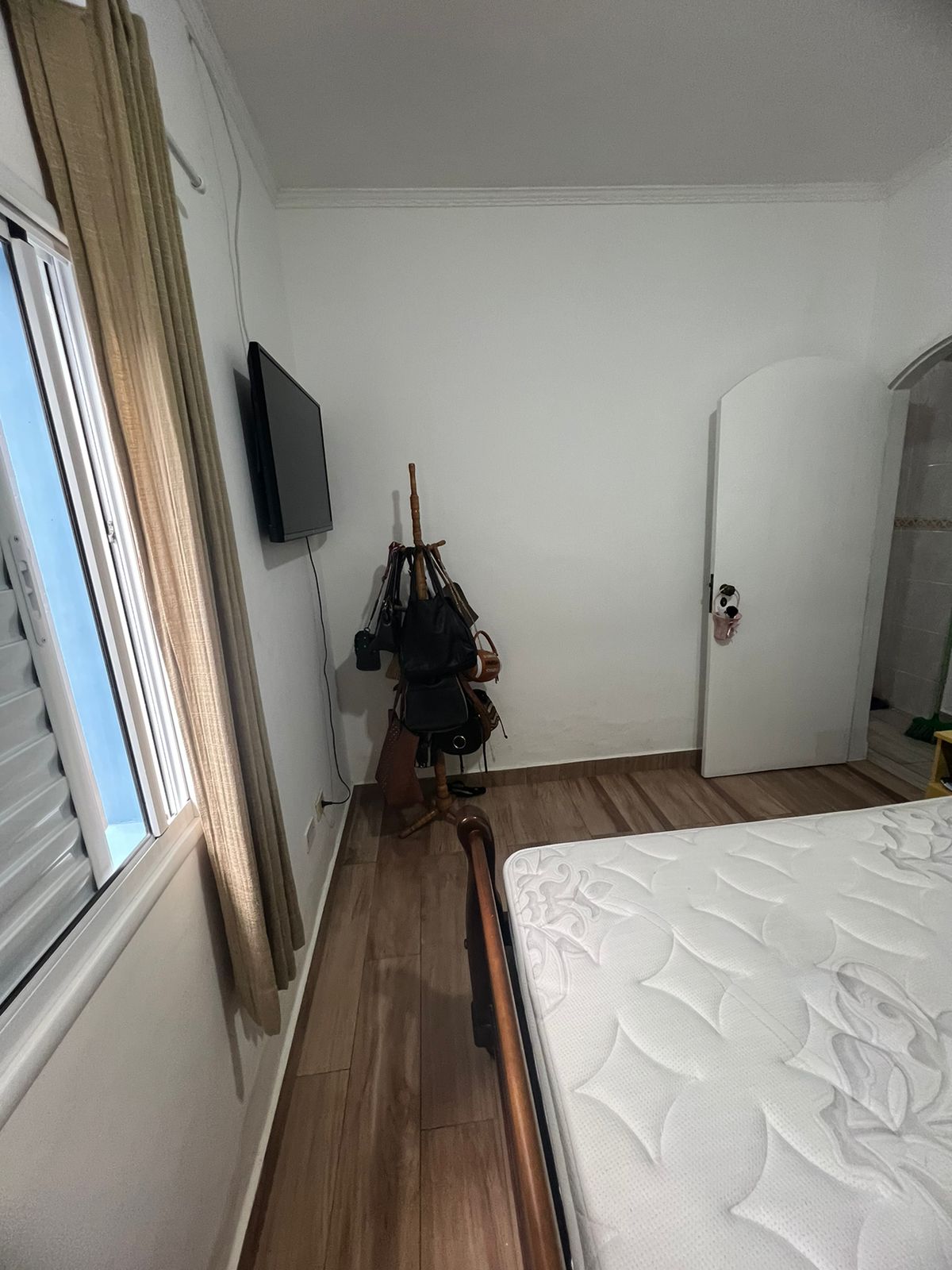 Imagem Casa com 3 Quartos para Alugar, 200 m² em Jardim Alzira - São Paulo