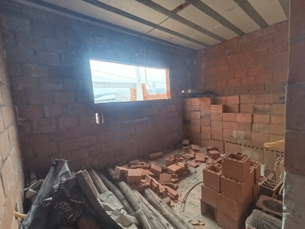 Imagem Casa com 2 Quartos à Venda, 90 m²em Vila Primavera - Jaguariúna