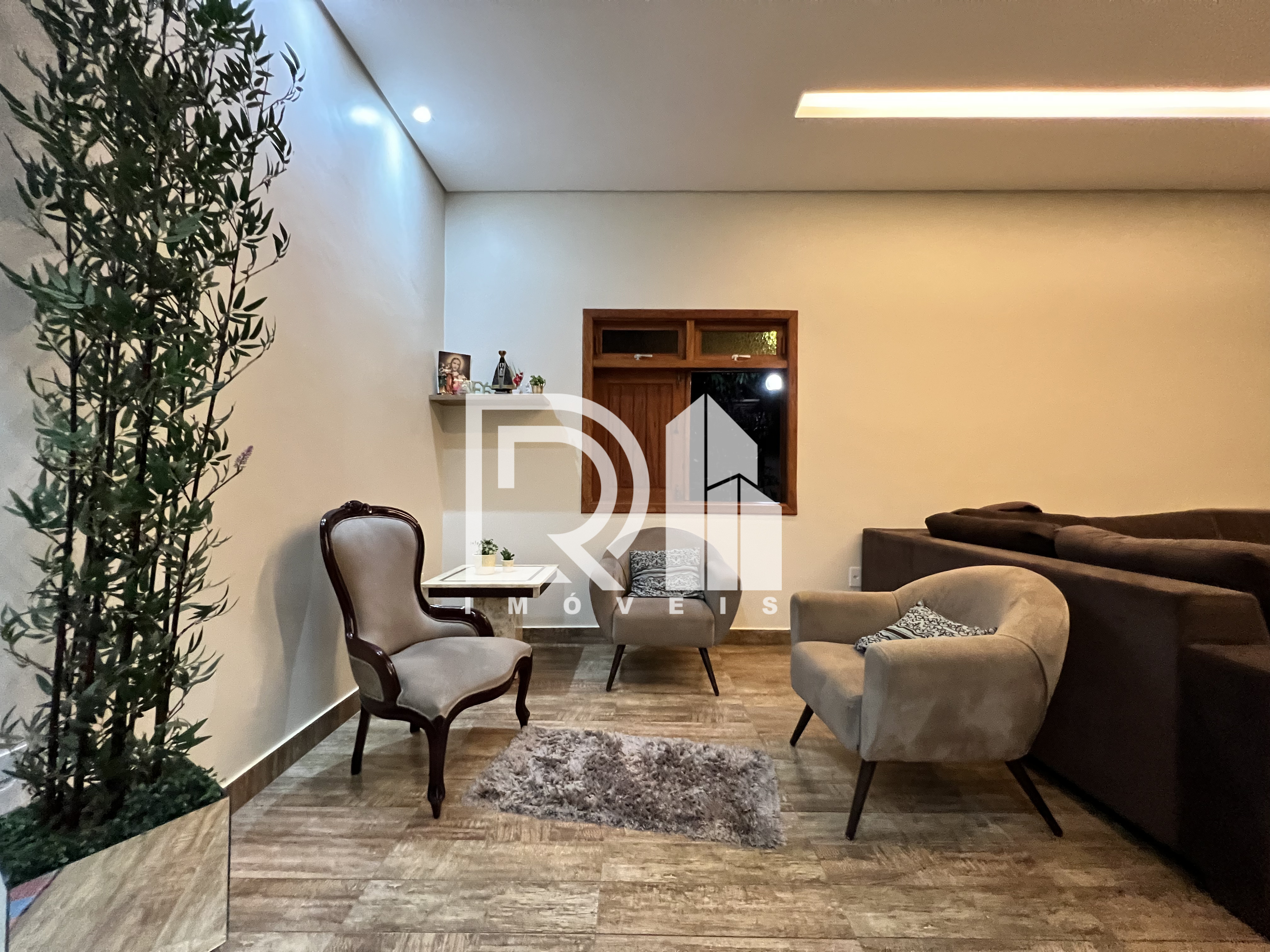Imagem Casa com 3 Quartos à Venda, 400 m² em Alexânia - Alexânia