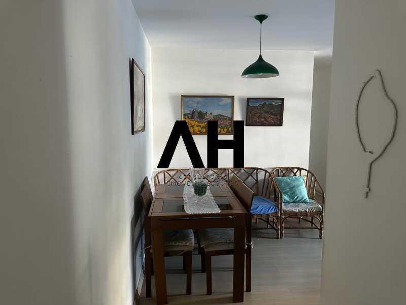 Imagem Apartamento com 3 Quartos à Venda, 85 m²em Santa Rosa - Niterói