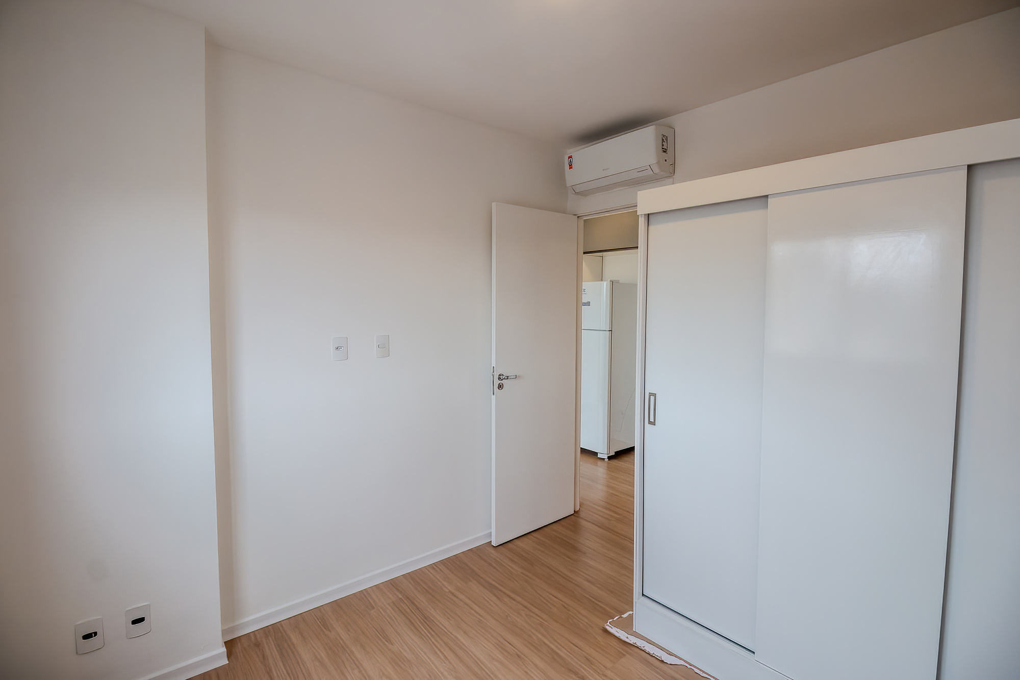 Imagem Apartamento com 1 Quarto à Venda ou Locação, 29 m² em Água Branca - São Paulo