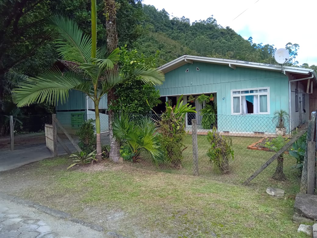 Imagem Casa com 3 Quartos à Venda, 340 m²em Santa Cruz - Vidal Ramos