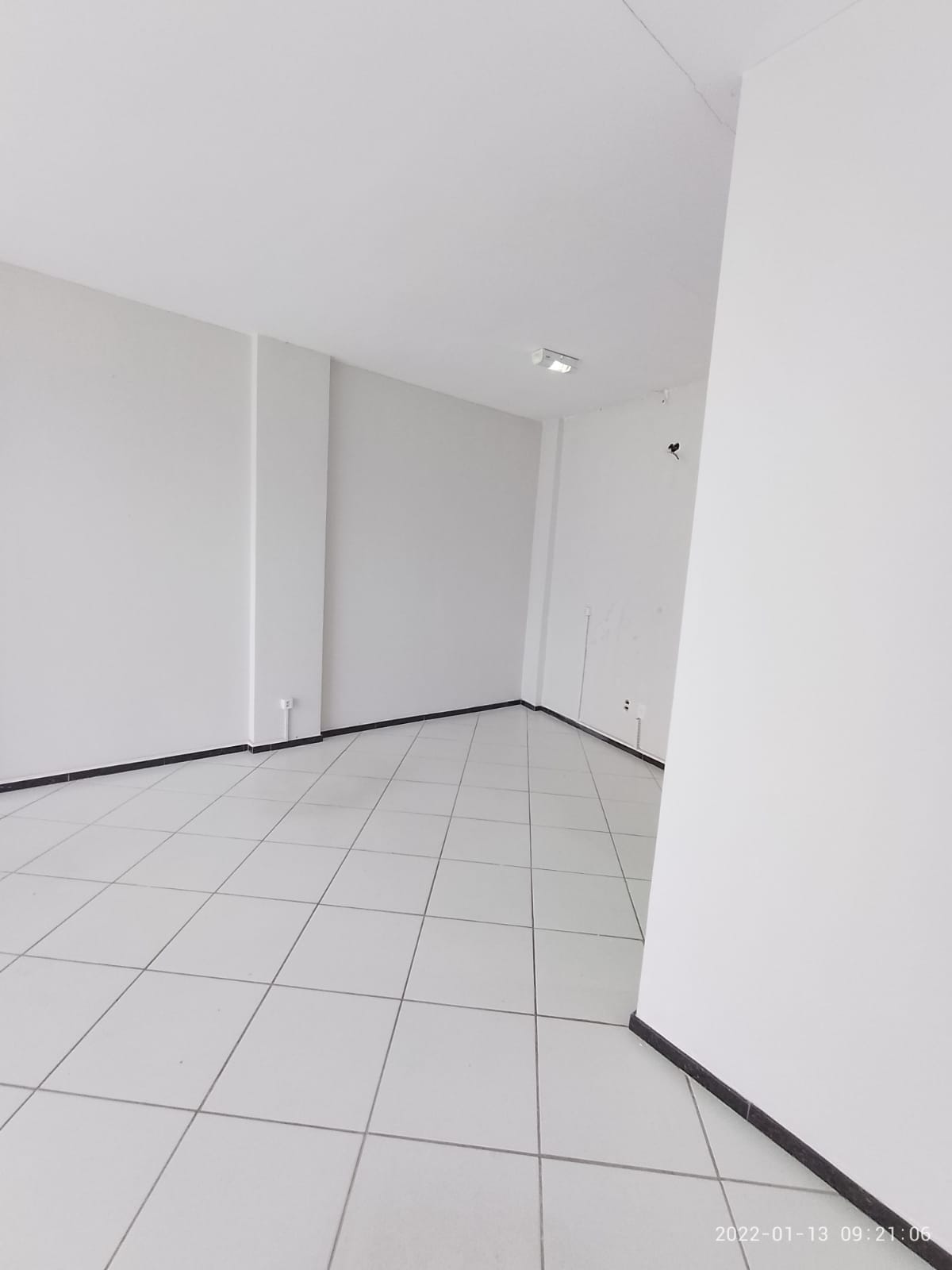 Imagem Ponto Comercial para Alugar, 60 m²em Nazaré - Belém Imagem Ponto Comercial para Alugar, 60 m²em Nazaré - Belém