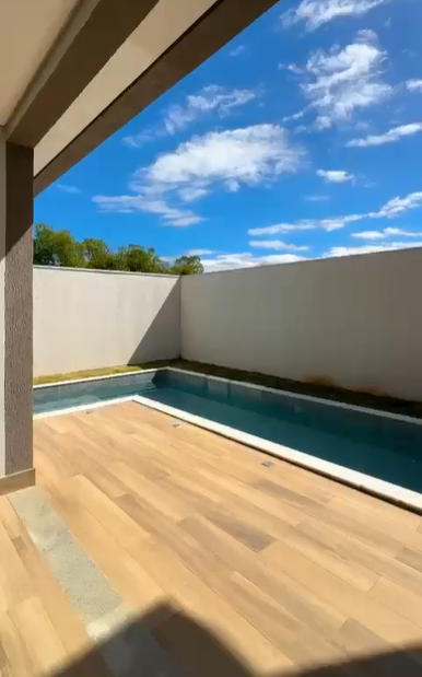 Imagem Casa de Condomínio com 4 Quartos à Venda, 422 m² em  - 