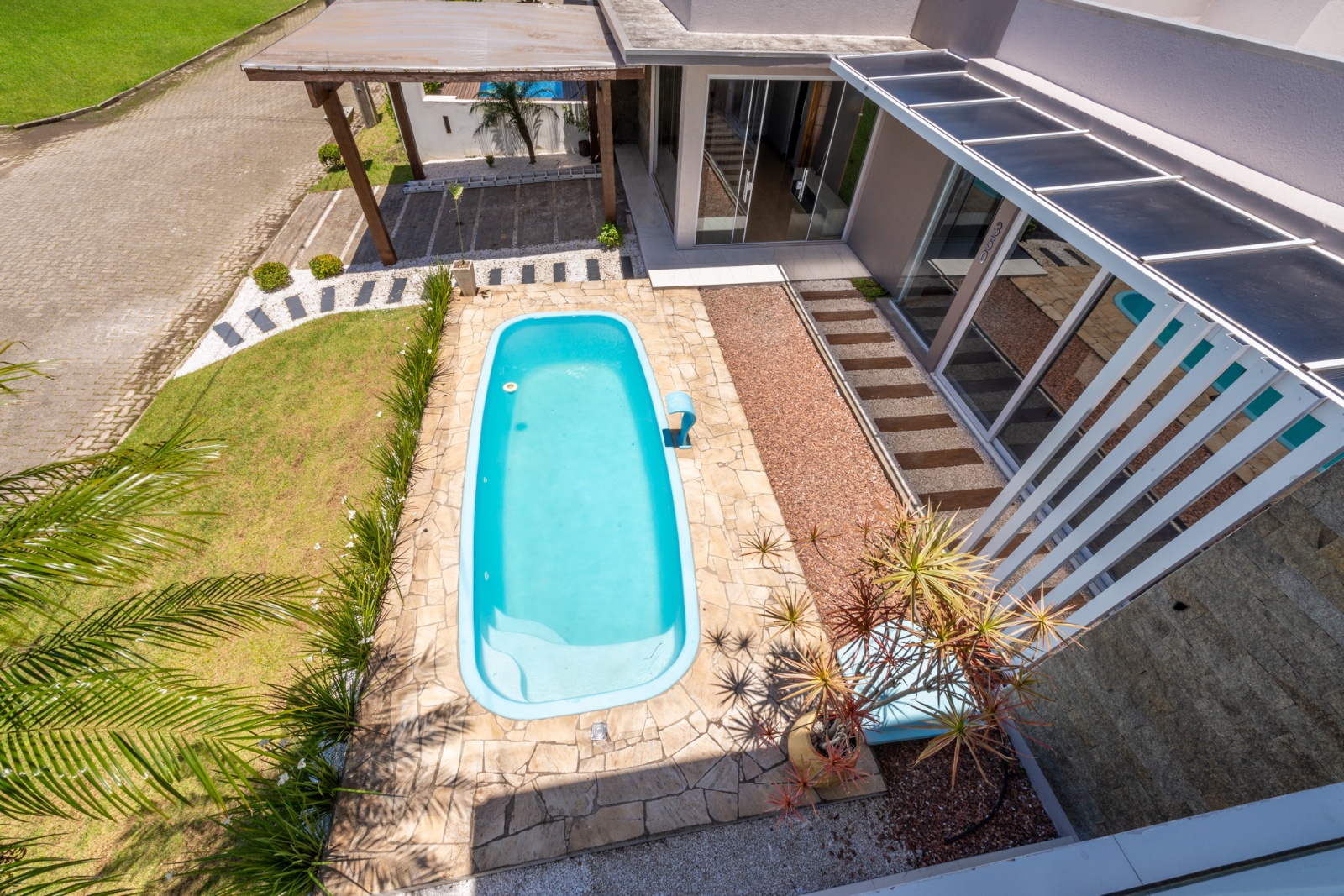 Imagem Casa de Condomínio com 4 Quartos à Venda, 214 m²em centro - Tramandaí Imagem Casa de Condomínio com 4 Quartos à Venda, 214 m²em centro - Tramandaí