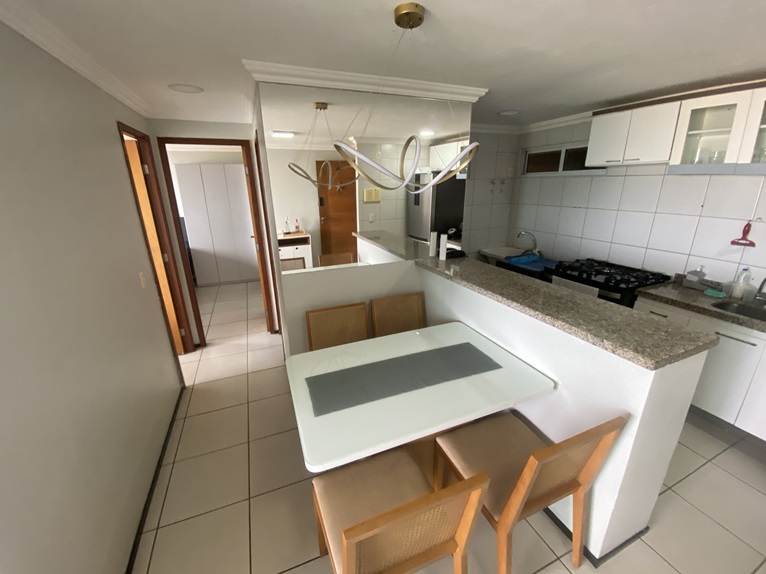 Imagem Apartamento com 2 Quartos à Venda, 69 m² em Meireles - Fortaleza