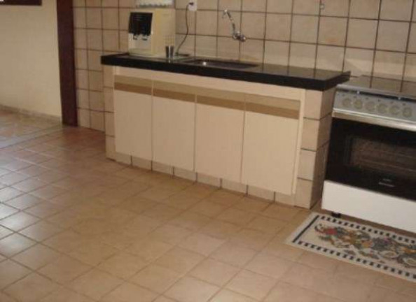 Casa com 4 Quartos à Venda, 419 m² em Capim Macio - Natal