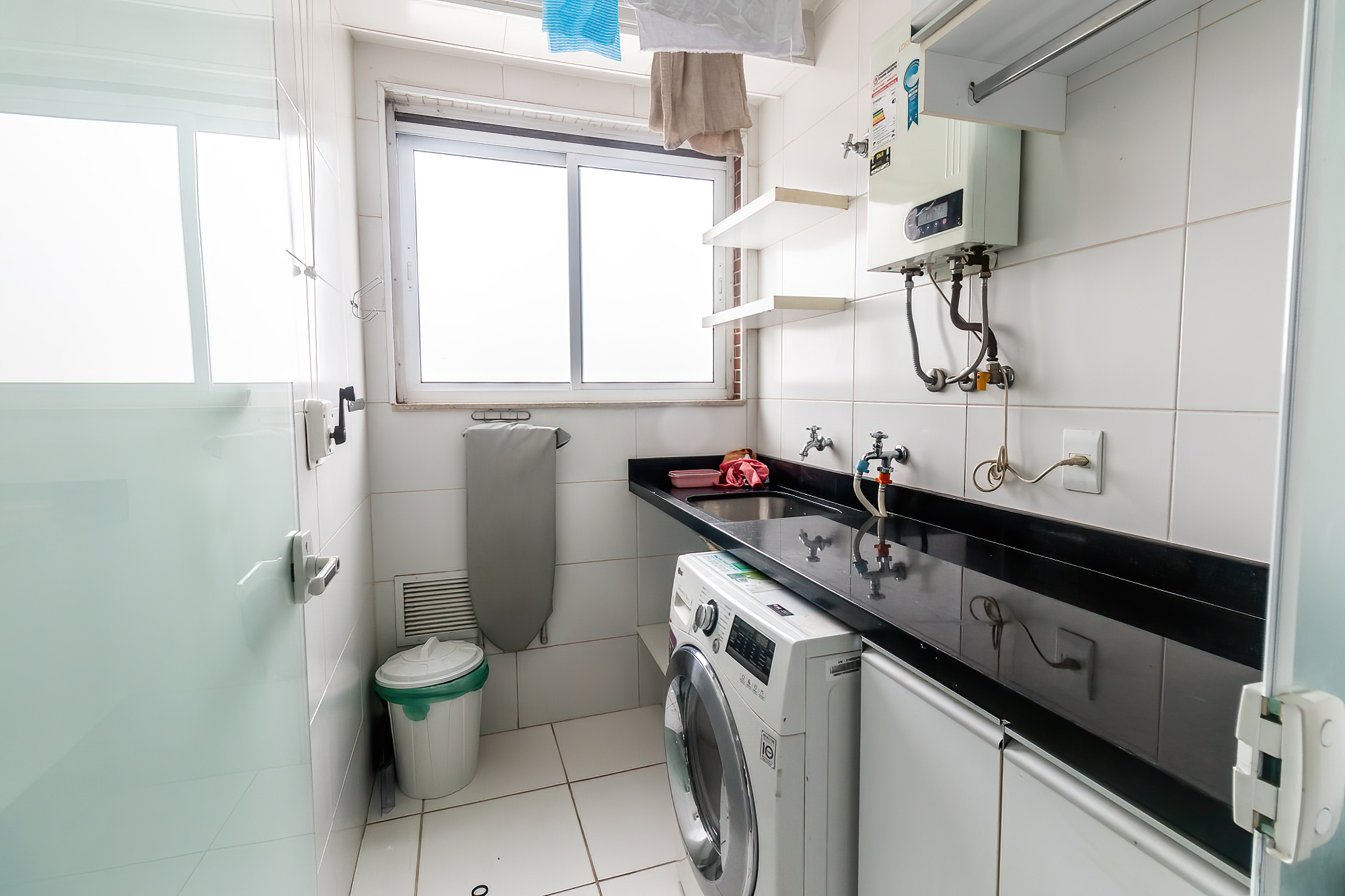 Imagem Apartamento com 2 Quartos para Alugar, 97 m² em Jardim Europa - São Paulo