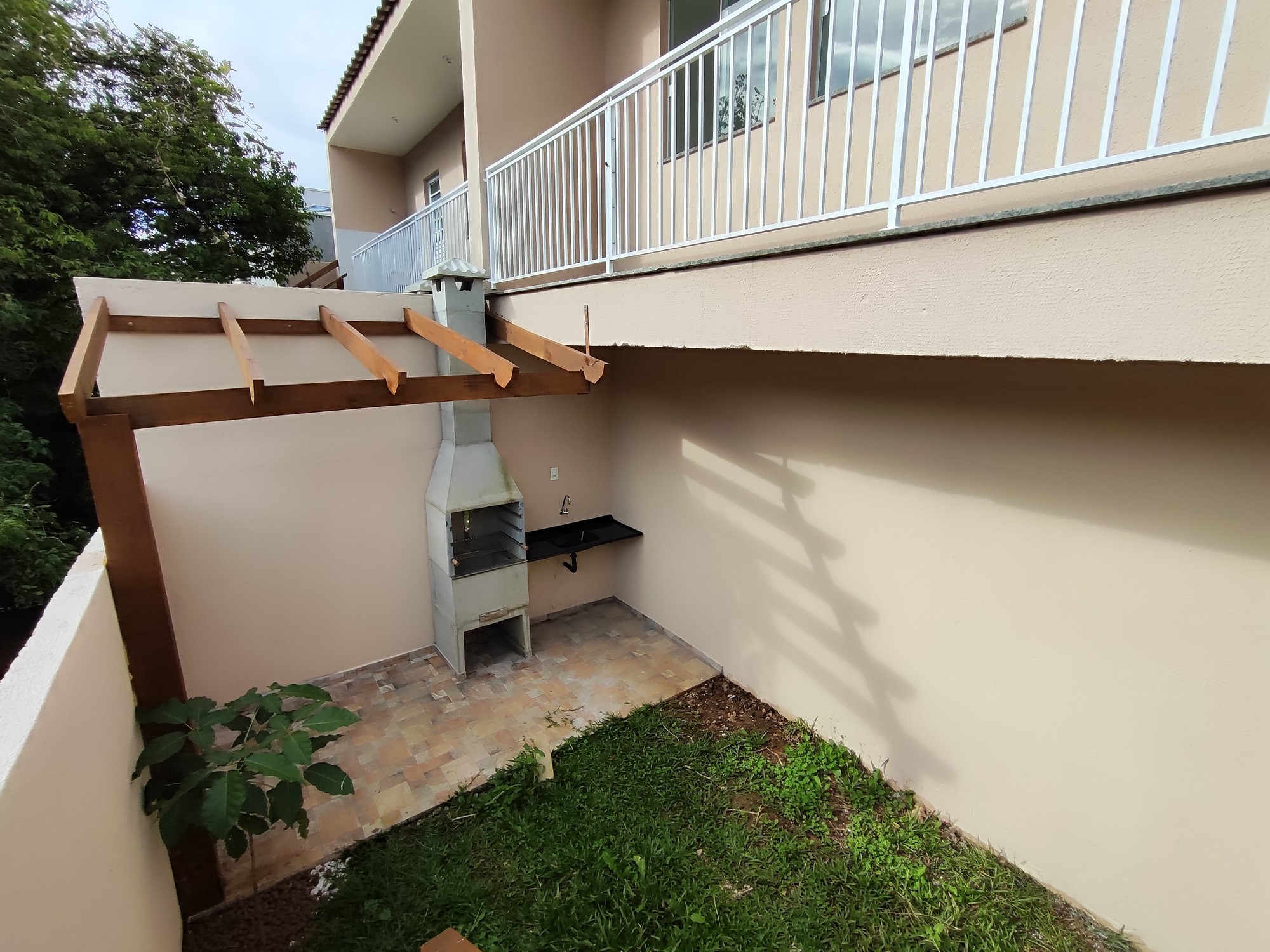 Imagem Casa com 3 Quartos à Venda, 60 m²em Santa Cândida - Curitiba