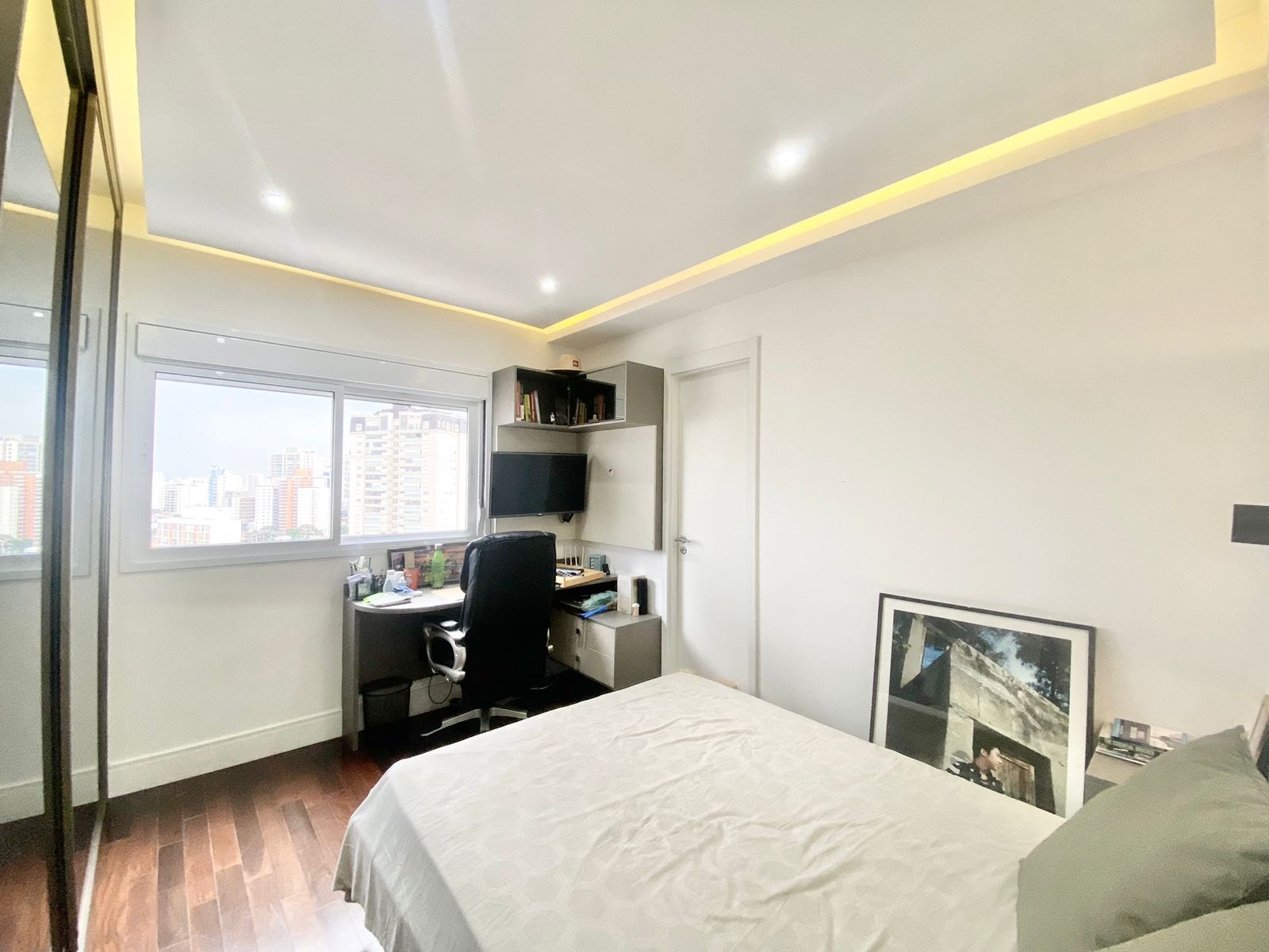 Imagem Apartamento com 4 Quartos à Venda, 214 m²em Vila Mariana - São Paulo