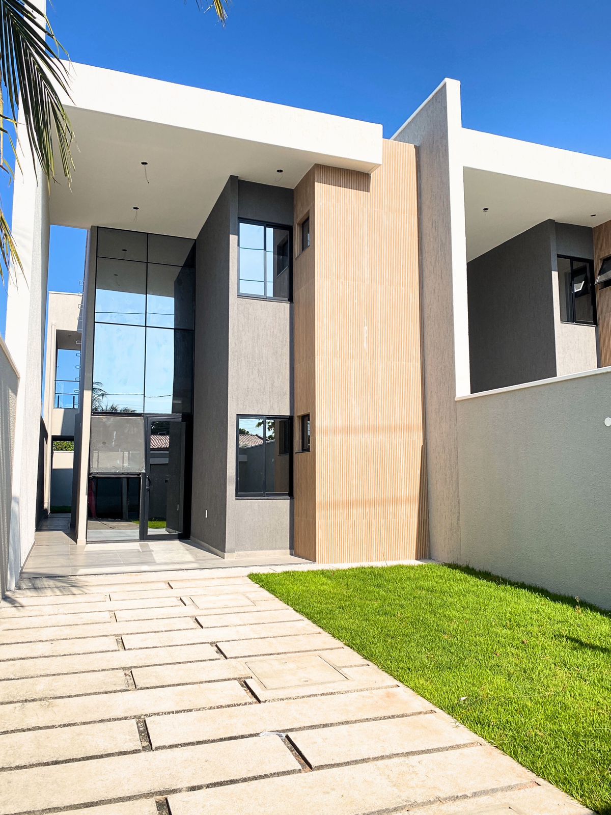 Imagem Casa com 4 Quartos à Venda, 151 m²em Centro - Eusébio Imagem Casa com 4 Quartos à Venda, 151 m²em Centro - Eusébio