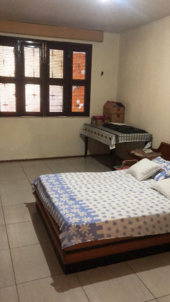 Imagem Casa com 3 Quartos à Venda, 584 m² em Varjota - Fortaleza