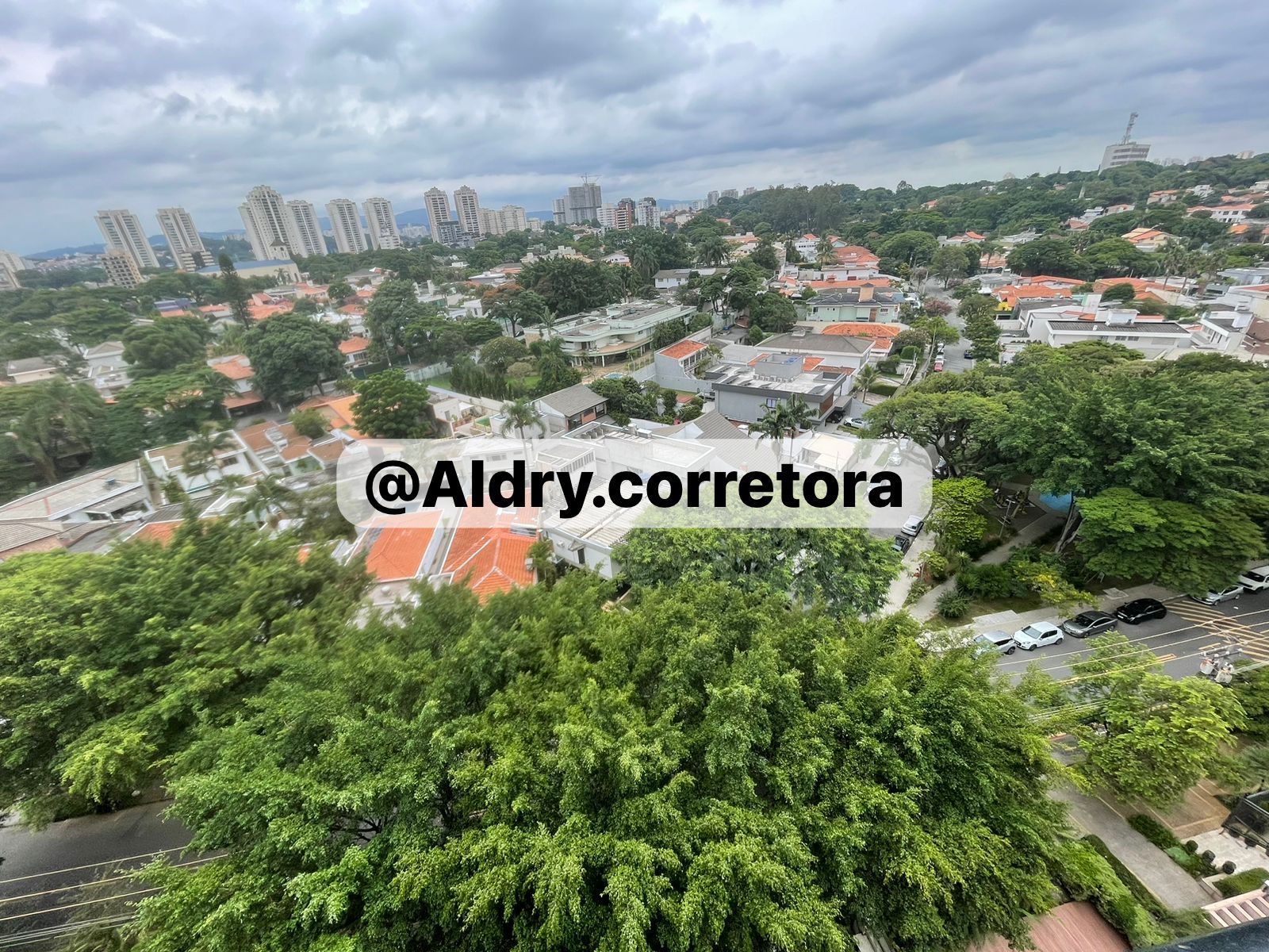 Imagem Cobertura com 4 Quartos à Venda, 340 m²em Bela Aliança - São Paulo