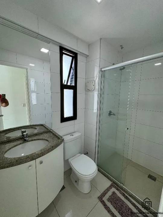 Imagem Apartamento com 4 Quartos à Venda, 125 m²em Boa Viagem - Recife