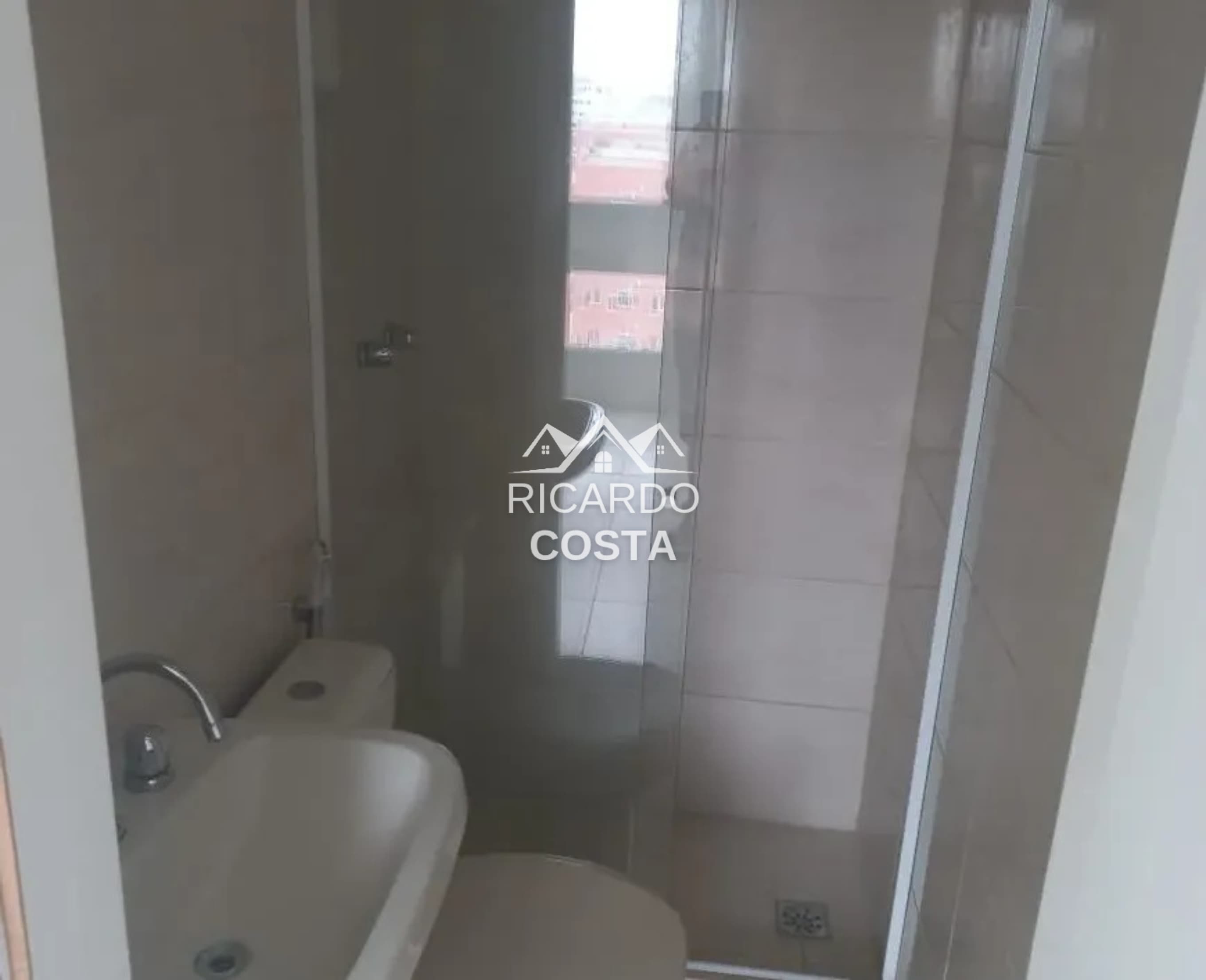 Imagem Cobertura com 4 Quartos para Alugar, 187 m² em Freguesia (Jacarepaguá) - Rio de Janeiro Imagem Cobertura com 4 Quartos para Alugar, 187 m² em Freguesia (Jacarepaguá) - Rio de Janeiro