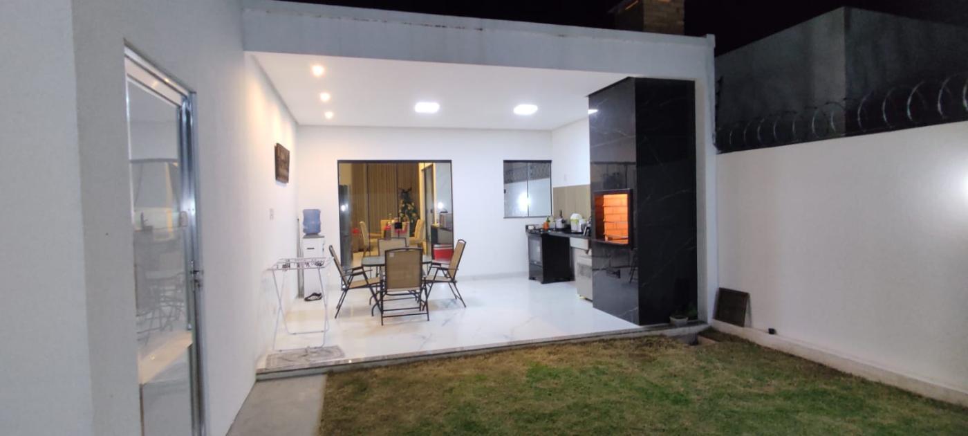 Casa de Condomínio com 3 Quartos à Venda, 250 m²em Nova Vitória - Santarém