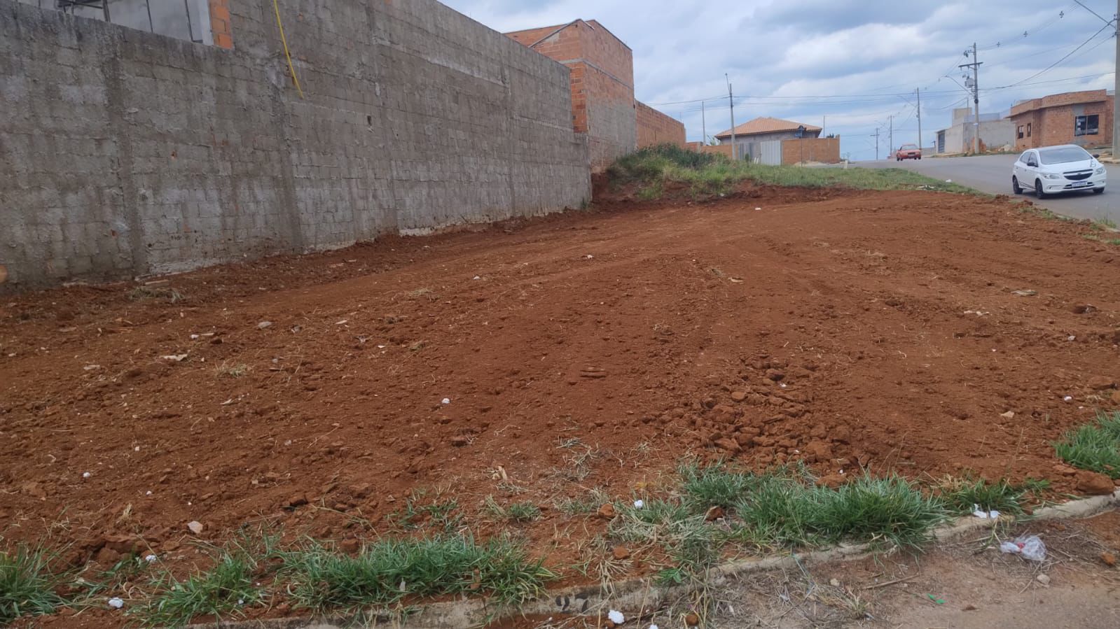 Imagem Terreno à Venda, 308 m²em Jardim Vila Rica - Santo Antônio de Posse