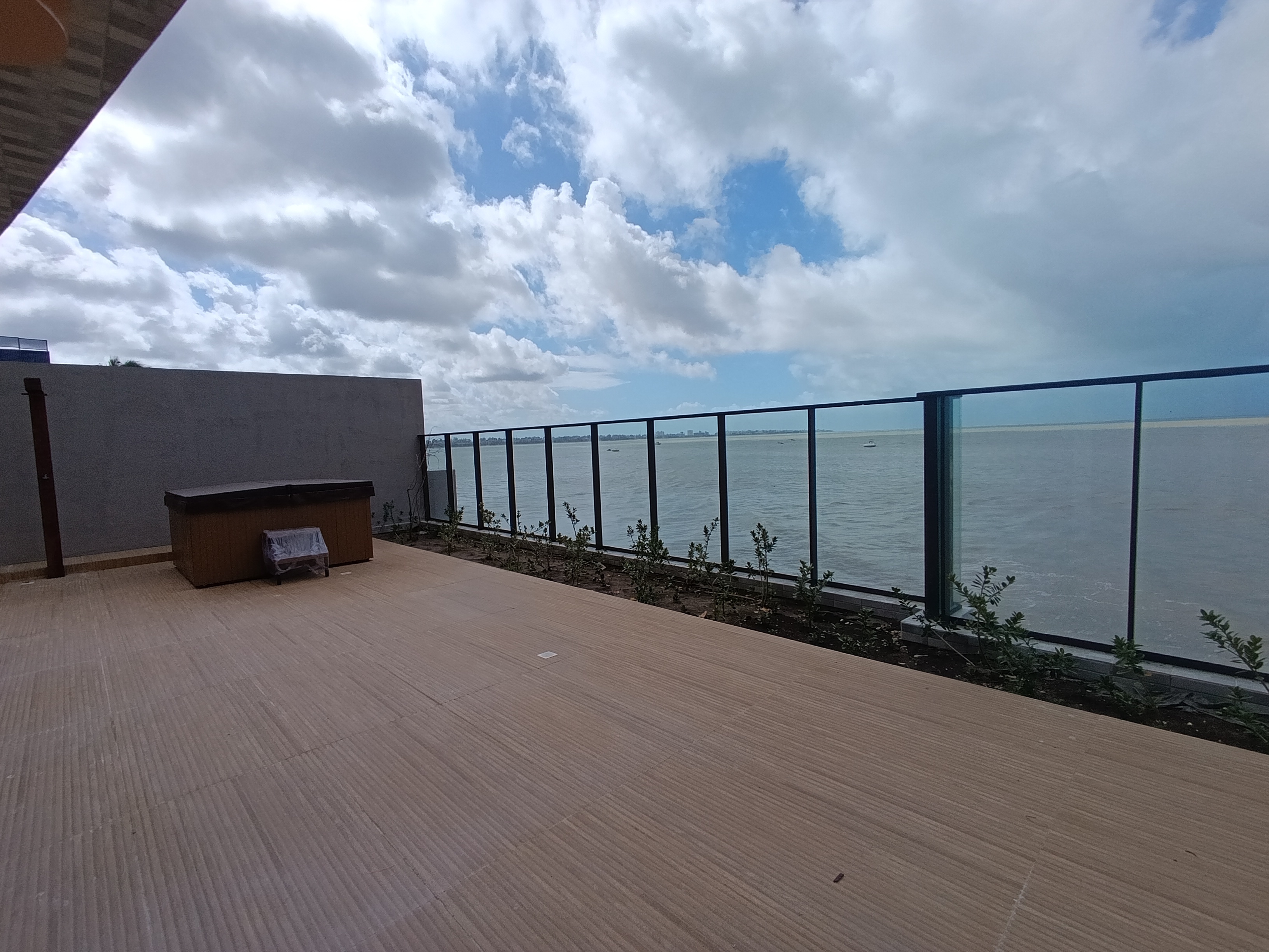 Imagem Apartamento com 4 Quartos à Venda, 198 m² em Jardim Oceania - João Pessoa