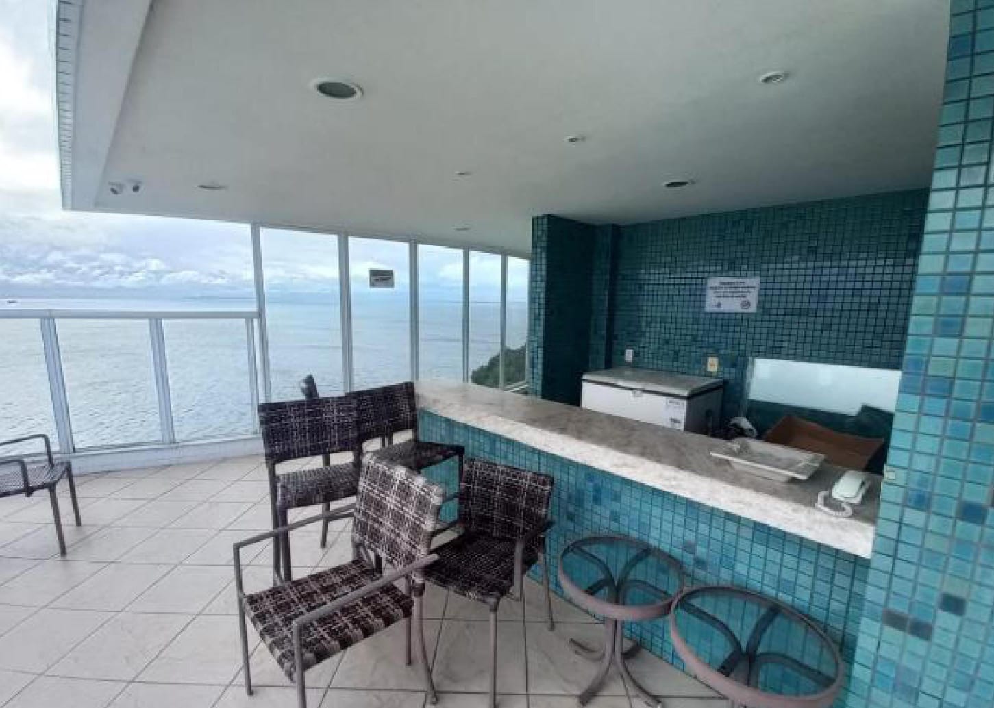 Imagem Apartamento com 1 Quarto para Alugar, 60 m²em Barra - Salvador Imagem Apartamento com 1 Quarto para Alugar, 60 m²em Barra - Salvador