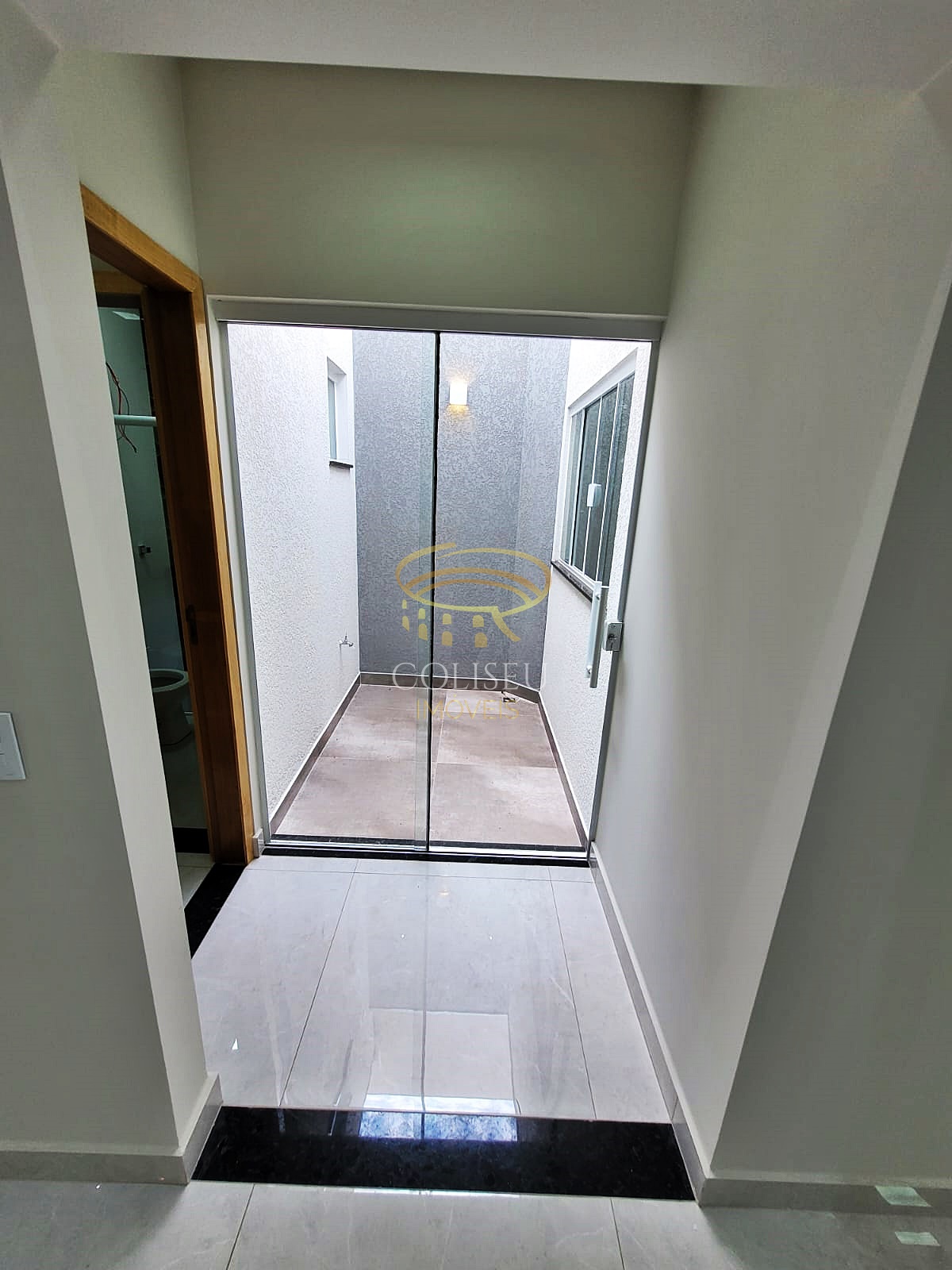 Imagem Casa com 3 Quartos à Venda, 104 m²em Jardim Novo Oásis - Maringá