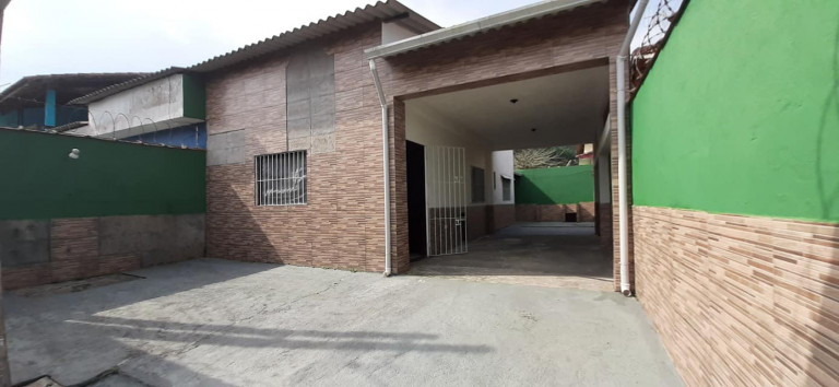 Imagem Casa com 1 Quarto à Venda, 70 m² em Vera Stellaq - Mongaguá Imagem Casa com 1 Quarto à Venda, 70 m² em Vera Stellaq - Mongaguá