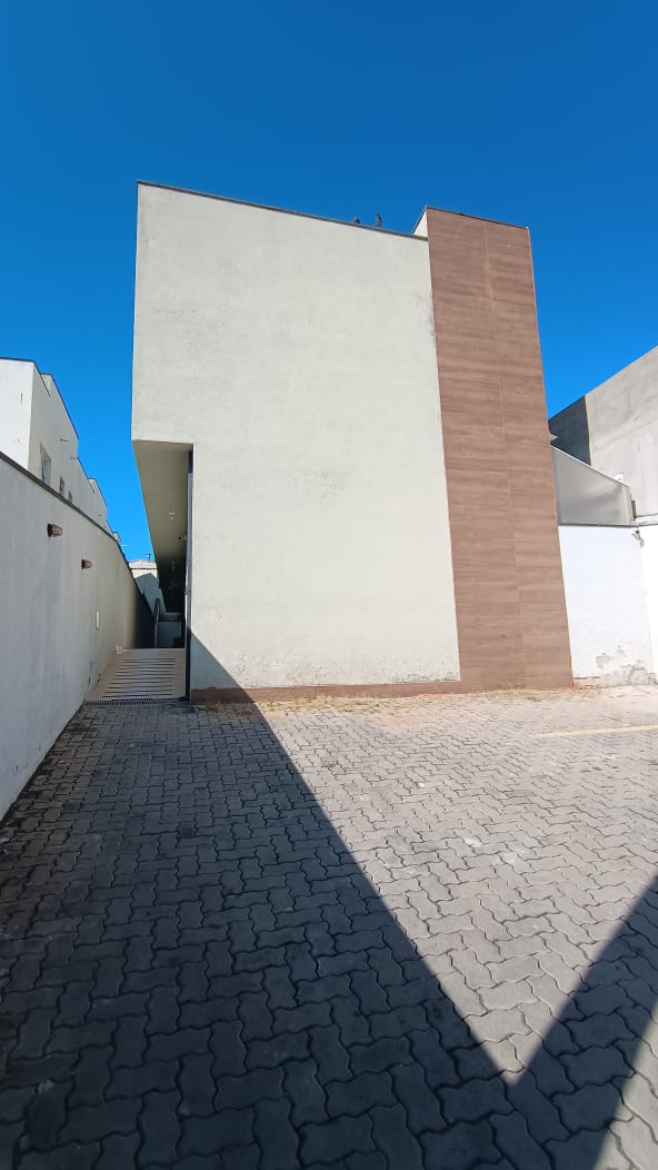 Imagem Sobrado com 2 Quartos à Venda, 77 m² em Jardim São Pedro - Mogi das Cruzes