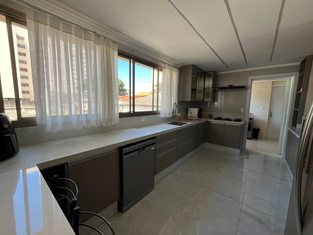 Imagem Apartamento com 3 Quartos à Venda, 143 m² em Centro - Santo André Imagem Apartamento com 3 Quartos à Venda, 143 m² em Centro - Santo André
