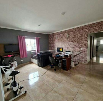 Imagem Sobrado com 5 Quartos à Venda,  em Jardim Roberto - Osasco