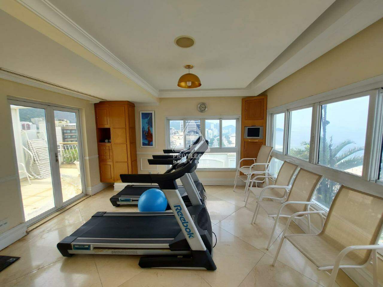 Imagem Cobertura com 4 Quartos à Venda, 744 m²em Copacabana - Rio de Janeiro